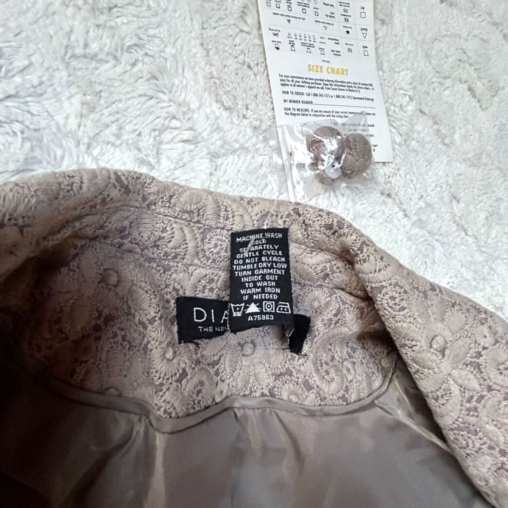 Vintage New Dialogue Beige Embroidered Lace Two-Button Blazer Jacket Womens Large Size L Size L / US 10 / IT 46 - 4 Thumbnail