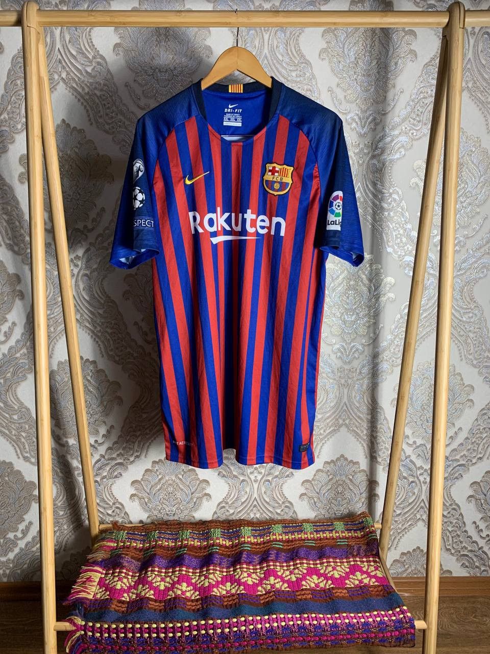 Vintage VERY RARE NIKE FC BARCELONA SPAIN SOCCER JERSEY BLOKECORE Size US XXL / EU 58 / 5 - 1 Thumbnail