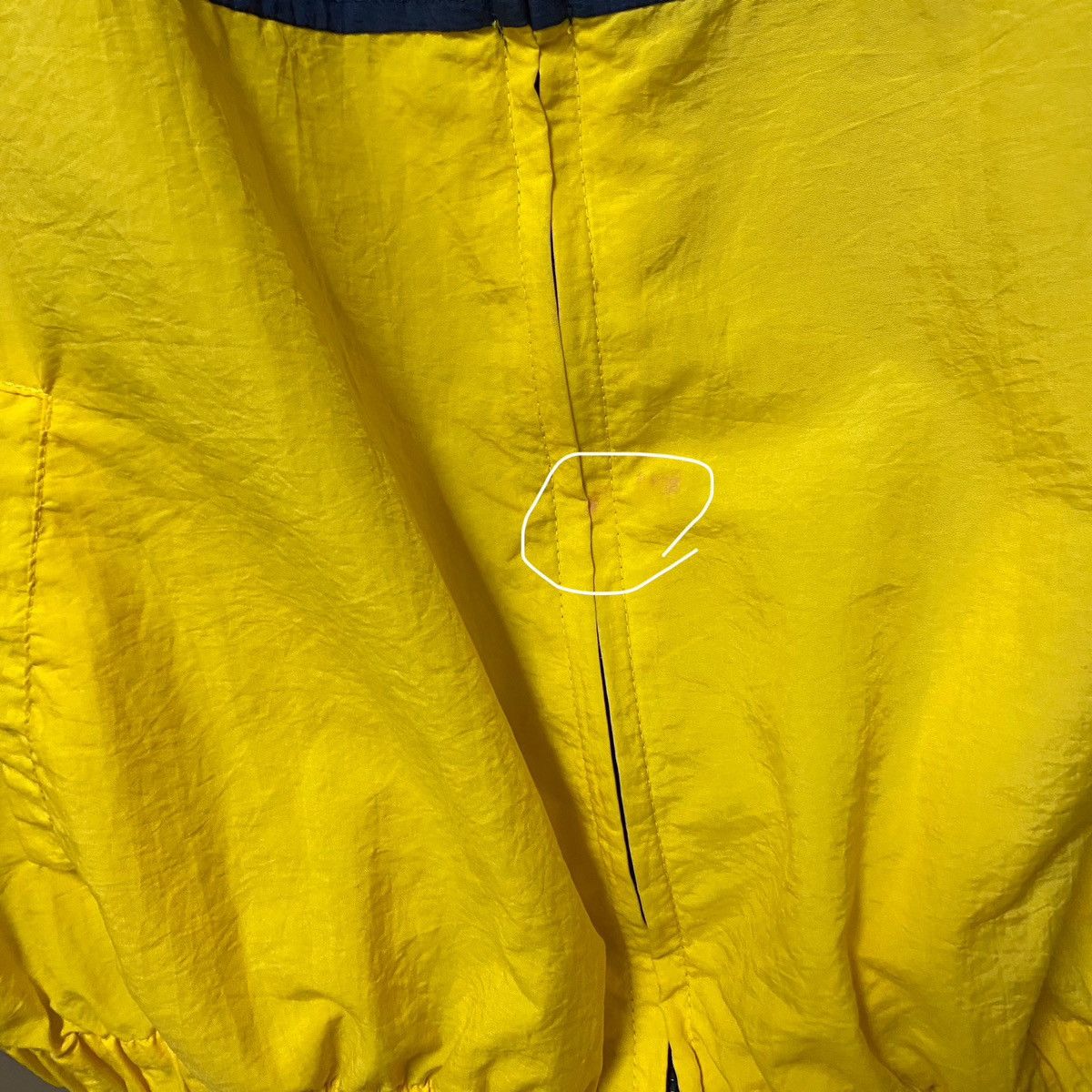 Vintage Vintage Crable Sportswear Notre Dame WindBreaker Jacket XL Size US XL / EU 56 / 4 - 7 Thumbnail