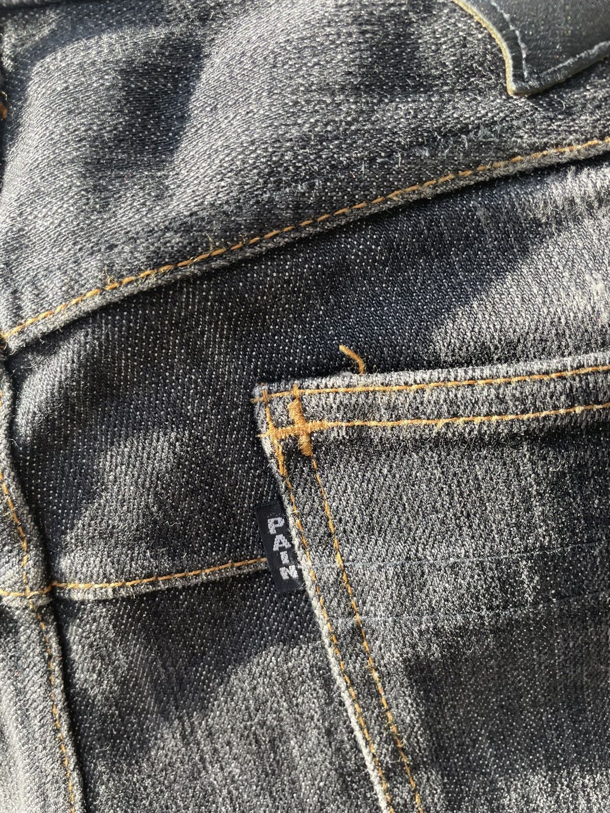 Number (N)ine Number (n)ine pain denim Size US 32 / EU 48 - 4 Thumbnail