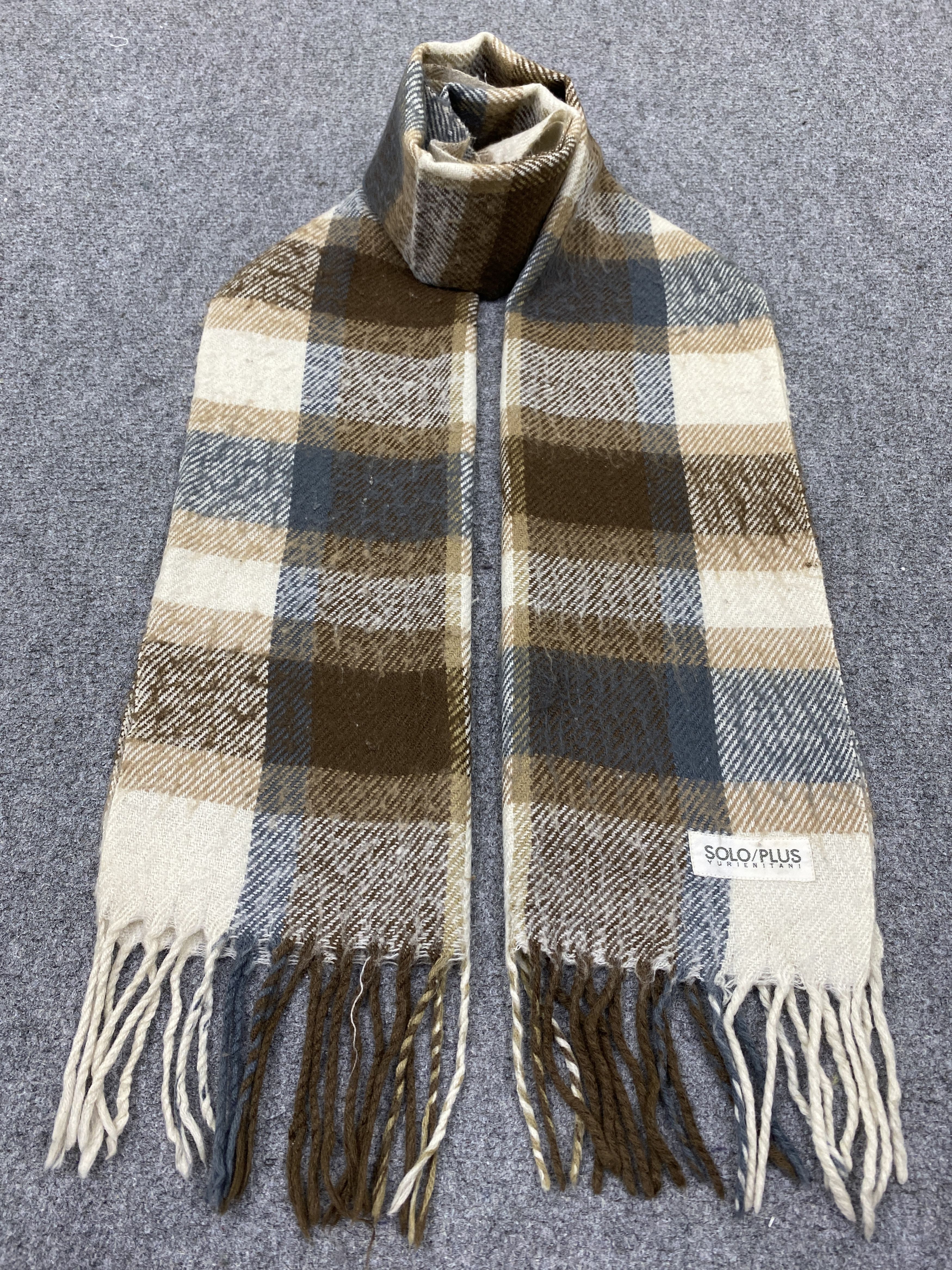 Japanese Brand Japanese Brand Scarf / Muffler / Neckwear SC0342 Size ONE SIZE - 1 Thumbnail