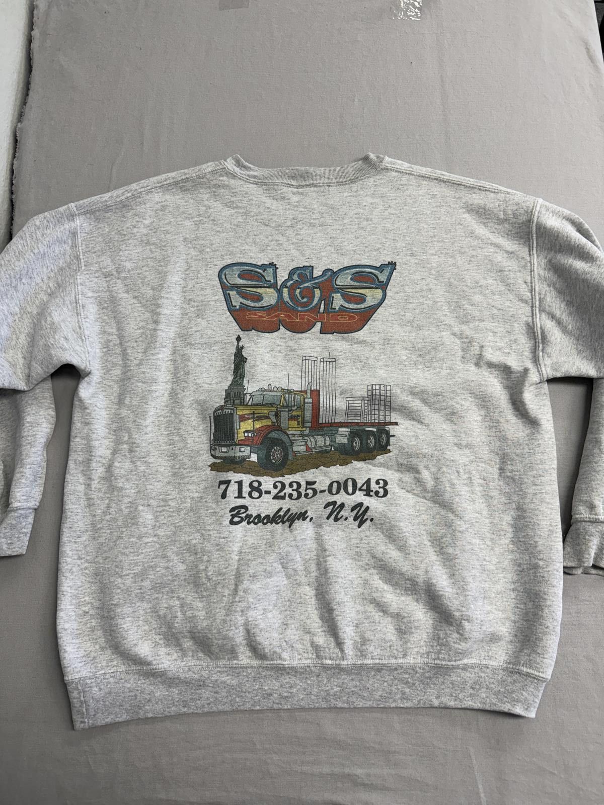 Gildan Vintage Brooklyn Crewneck - New York Skyline Twin Towers XL Size US XL / EU 56 / 4 - 3 Thumbnail