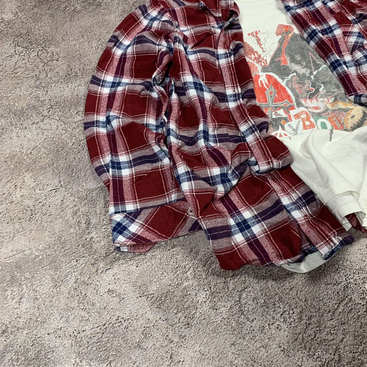 Vintage Vintage 90s Y2K Plaid Graphic Tee Grunge Streetwear Washed M Size US M / EU 48-50 / 2 - 2 Thumbnail