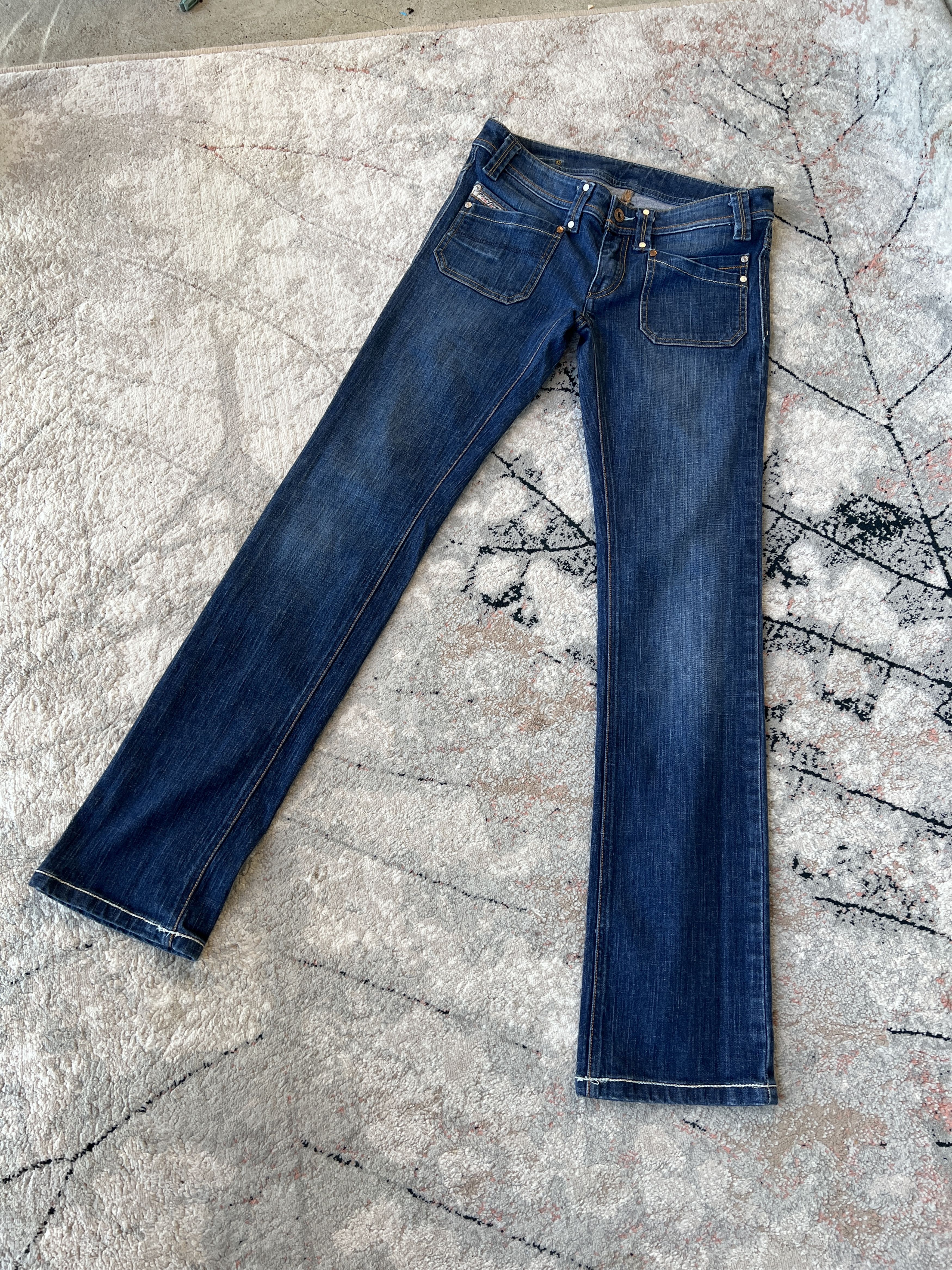 Diesel Diesel Jeans Size 28" / US 6 / IT 42 - 1 Thumbnail