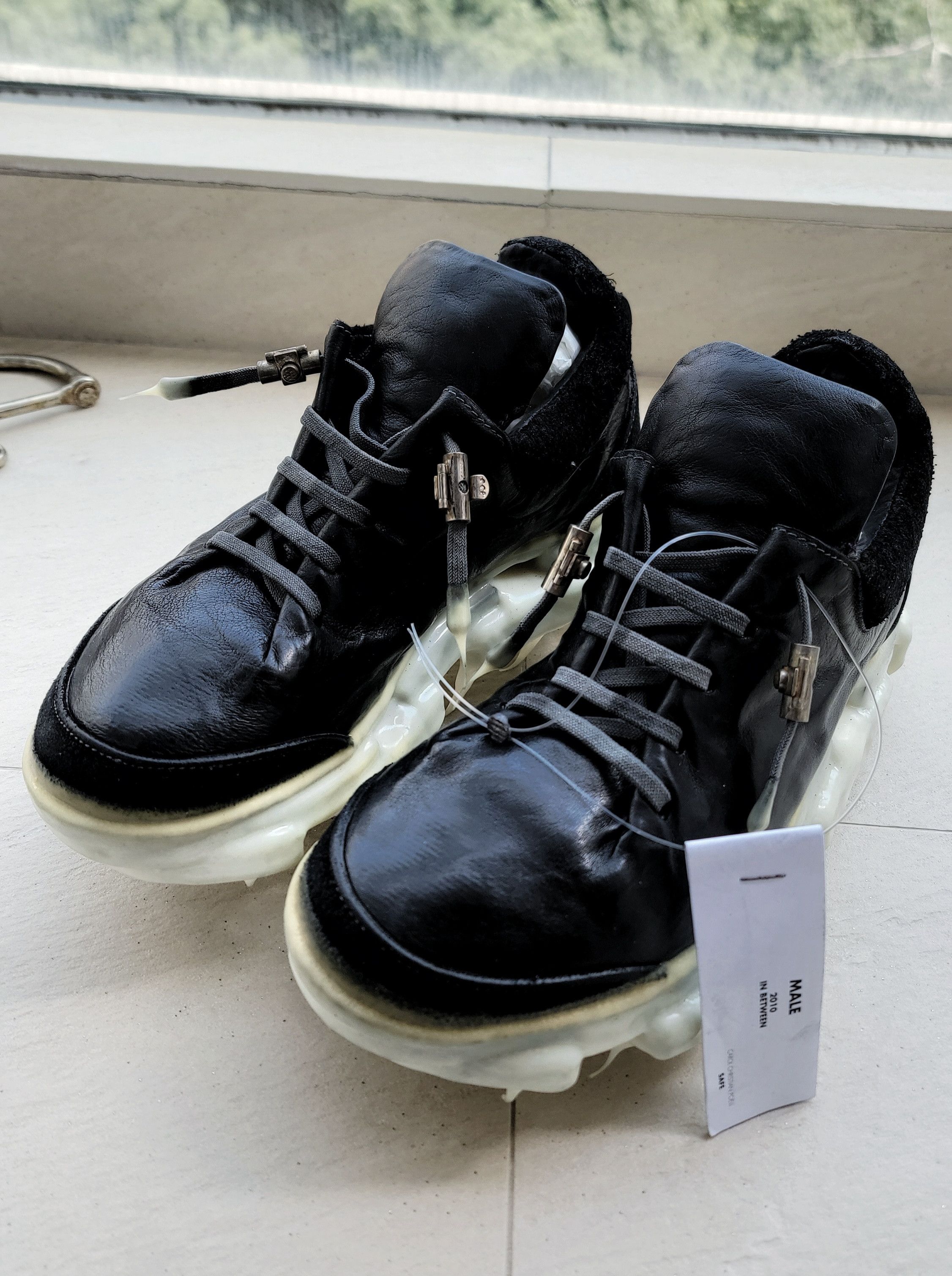 Carol Christian Poell Iced Low Top Sneaker AM/2683-IN ROOMS-PTC 
