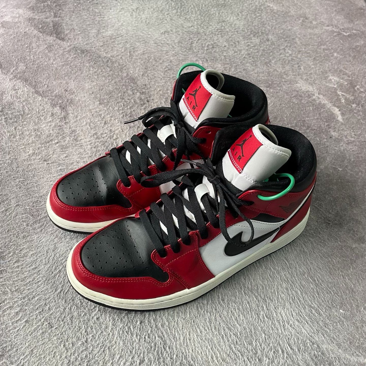 Nike Nike Black Lowtop Sneakers 42 Men Size US 9 / EU 42 - 1 Thumbnail