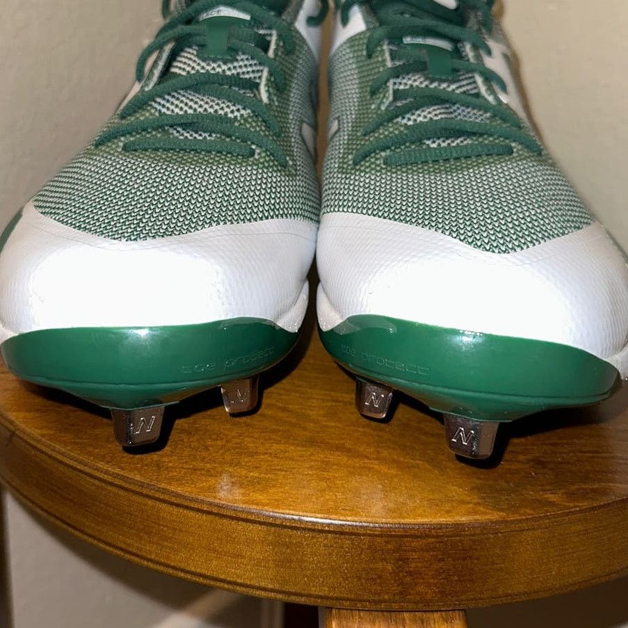 New Balance New Balance L4040G4 Baseball Cleats Men’s Size 15 NWOB Size US 15 / EU 48 - 7 Thumbnail