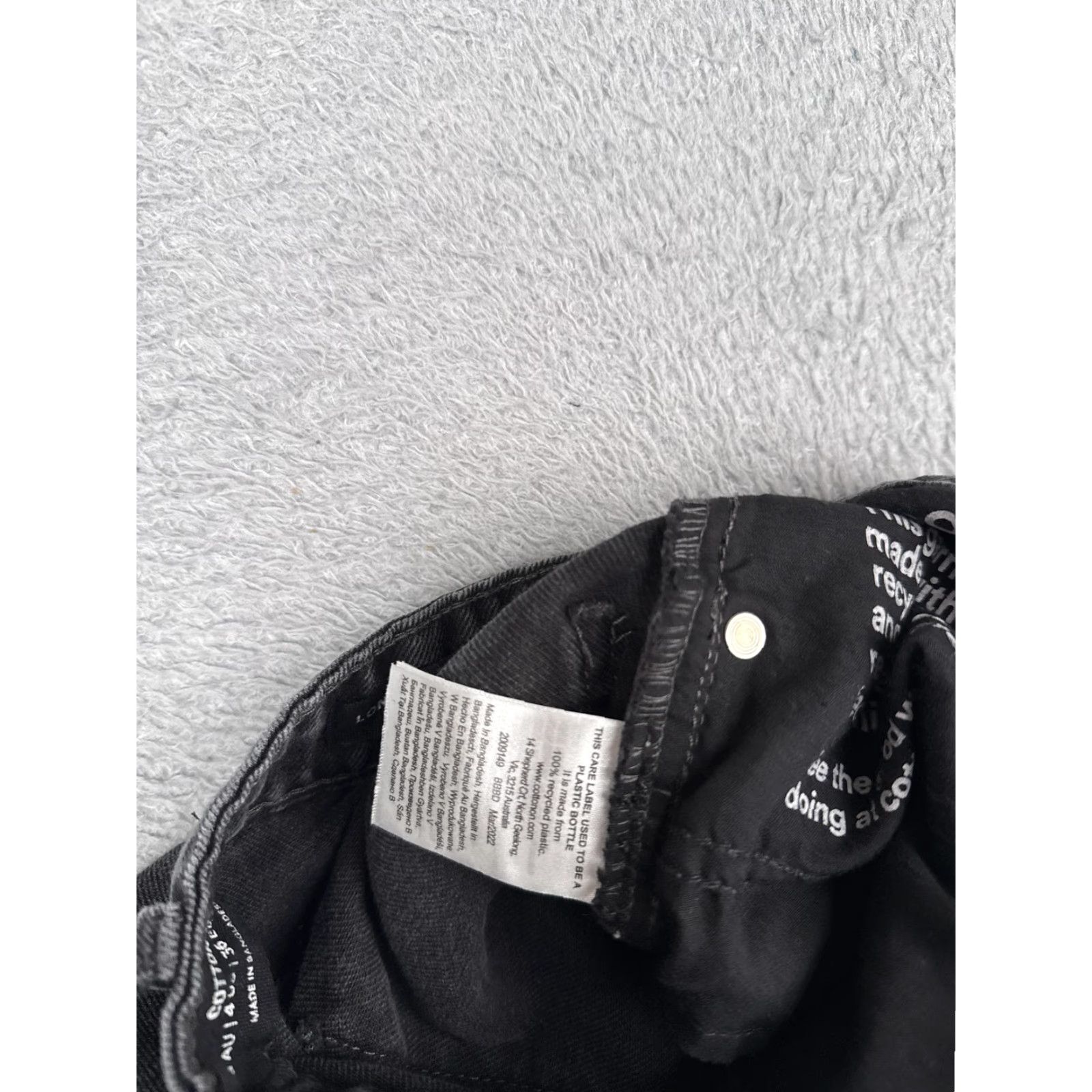 Cotton On Cotton On Jeans Size 4 Black High Rise Straight 26x31 Distressed 90s Womens Size 27" / US 4 / IT 40 - 7 Thumbnail