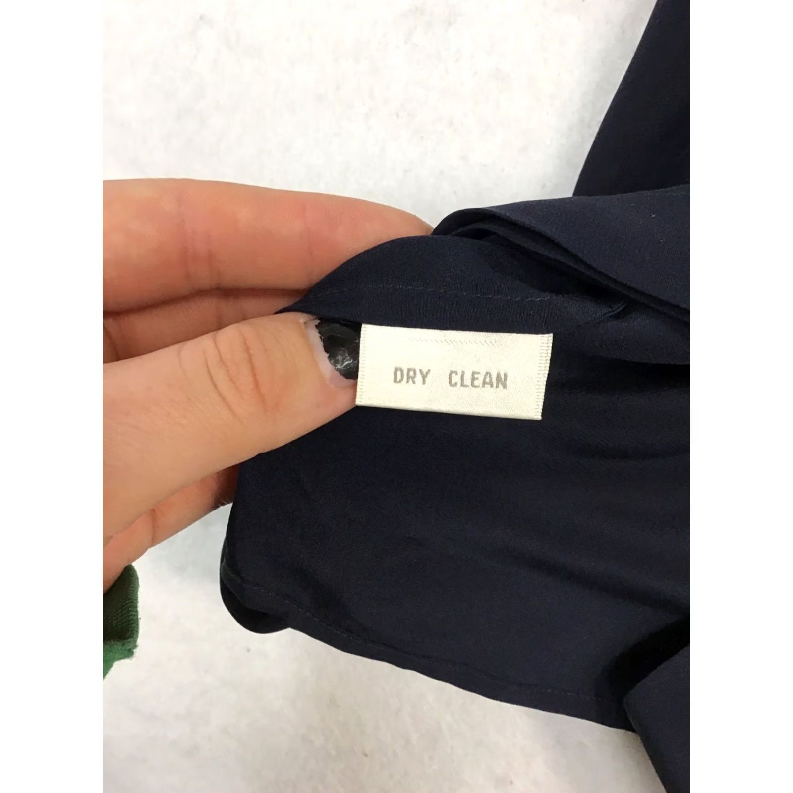 Jones New York Jones New York Womens Silk Button-Up Blouse Navy Size 6 Short Sleeve Size M / US 6-8 / IT 42-44 - 4 Thumbnail