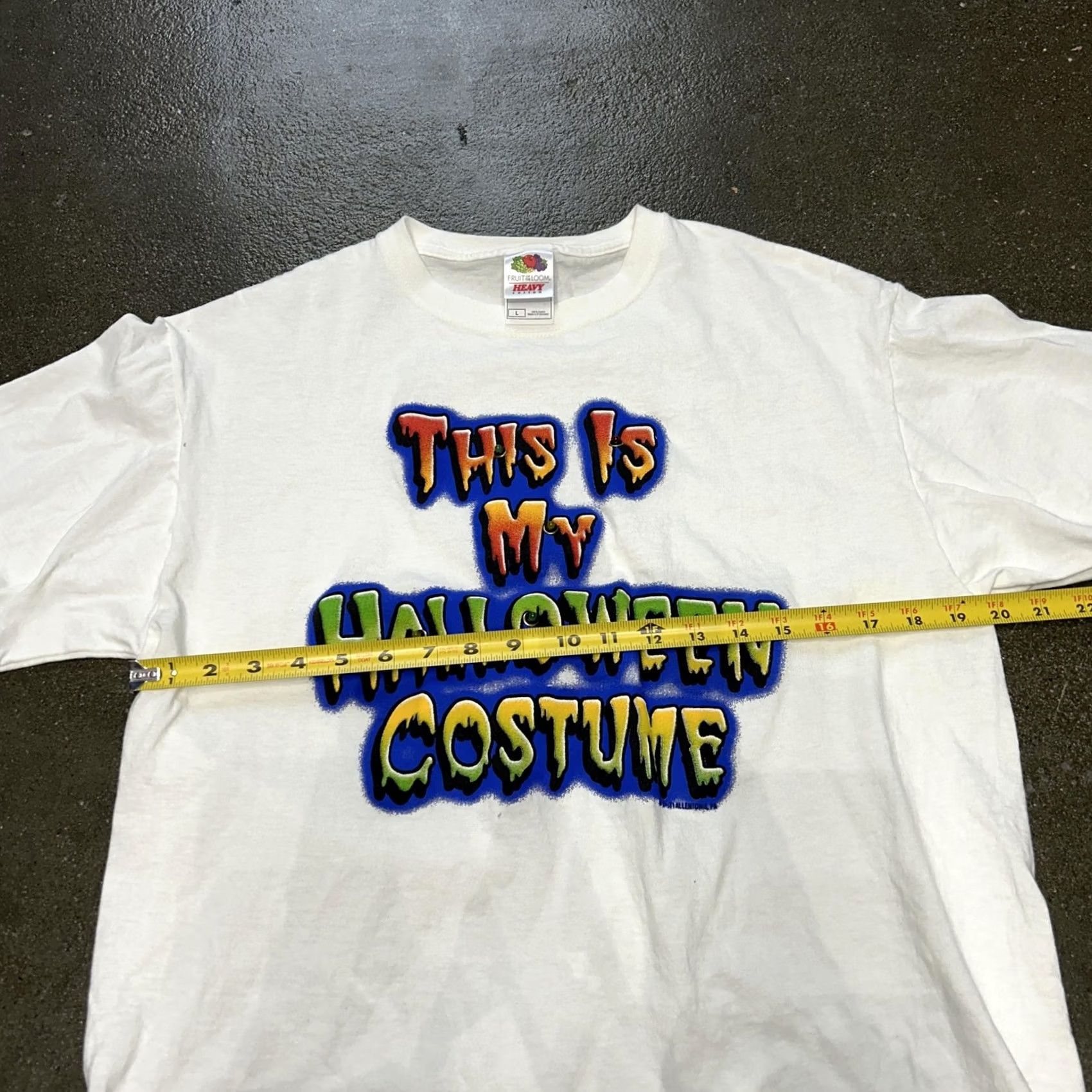 Fruit Of The Loom VINTAGE This Is My Halloween Costume Shirt Mens Large White Light Up LED Graphic Funny Size US L / EU 52-54 / 3 - 6 Thumbnail