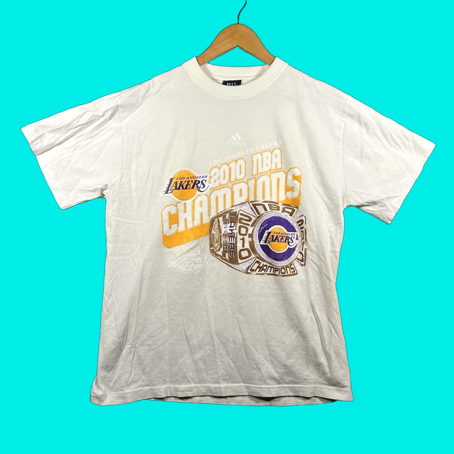 NBA VINTAGE Kobe Bryant Lakers Back 2 Back NBA Champions T-Shirt XL White Double-Sided Size US XL / EU 56 / 4 - 1 Thumbnail