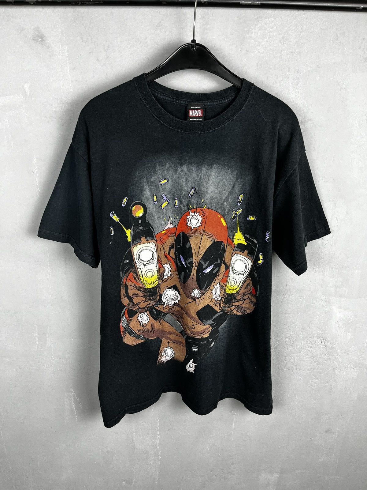 Mad Engine × Marvel Comics Mad Engine Marvel Deadpool Comic Movie Tee Shirt Size US L / EU 52-54 / 3 - 1 Thumbnail