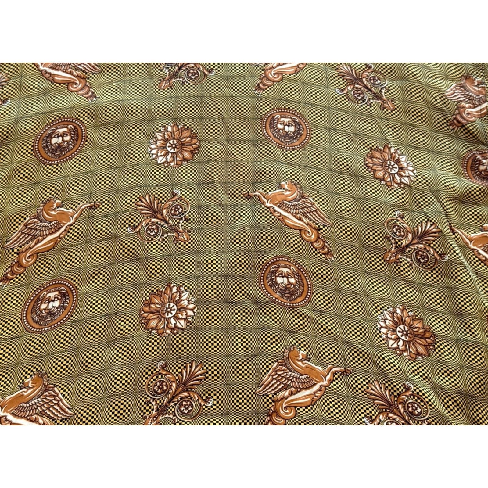Vintage Creme De Silk Shirt Men 100% Silk Pegasus Lion Heads Print Button Up Sz 2X Size US XXL / EU 58 / 5 - 2 Thumbnail