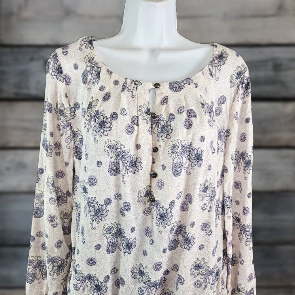 Lucky Brand Lucky Brand Womens Top Blouse Size M Purple Floral Long Sleeve Viscose Size M / US 6-8 / IT 42-44 - 1 Thumbnail