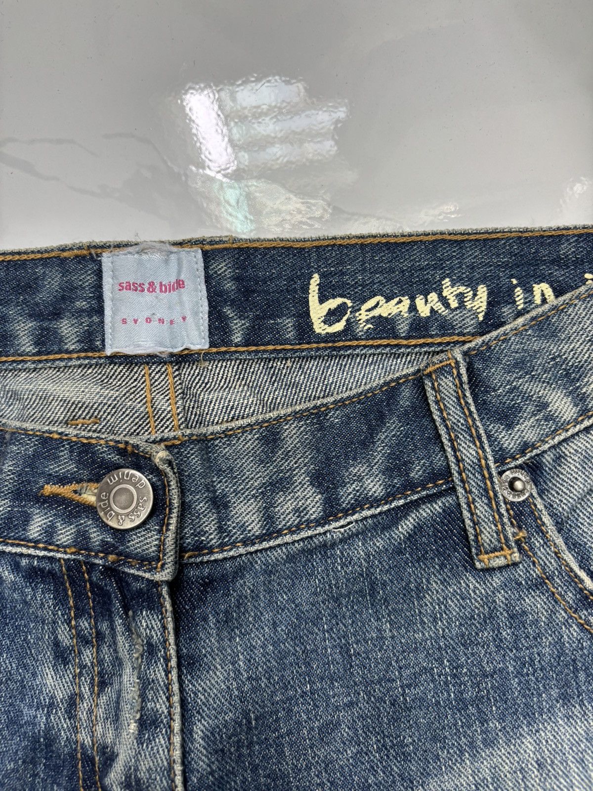 If Six Was Nine × Japanese Brand Flare Jeans Sass & Bide Sydney Distressed Flare Denim Jeans Size 30" / US 8 / IT 44 - 9 Thumbnail