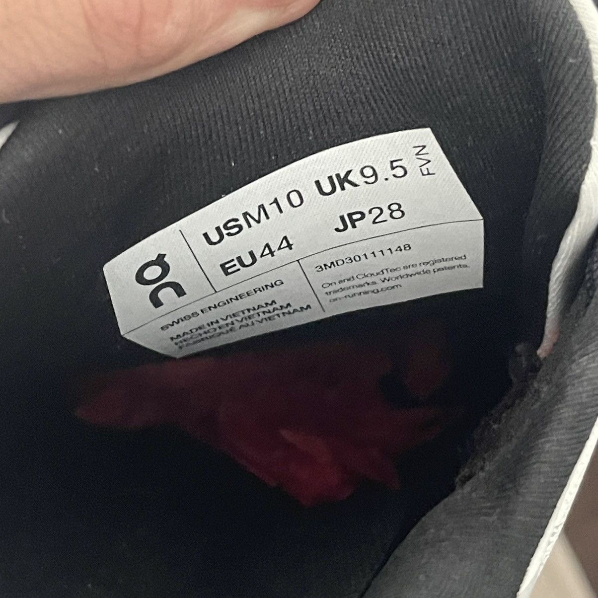 On On Running Cloudstratus 3 Road Running Sneaker Size US 10.5 / EU 43-44 - 9 Thumbnail