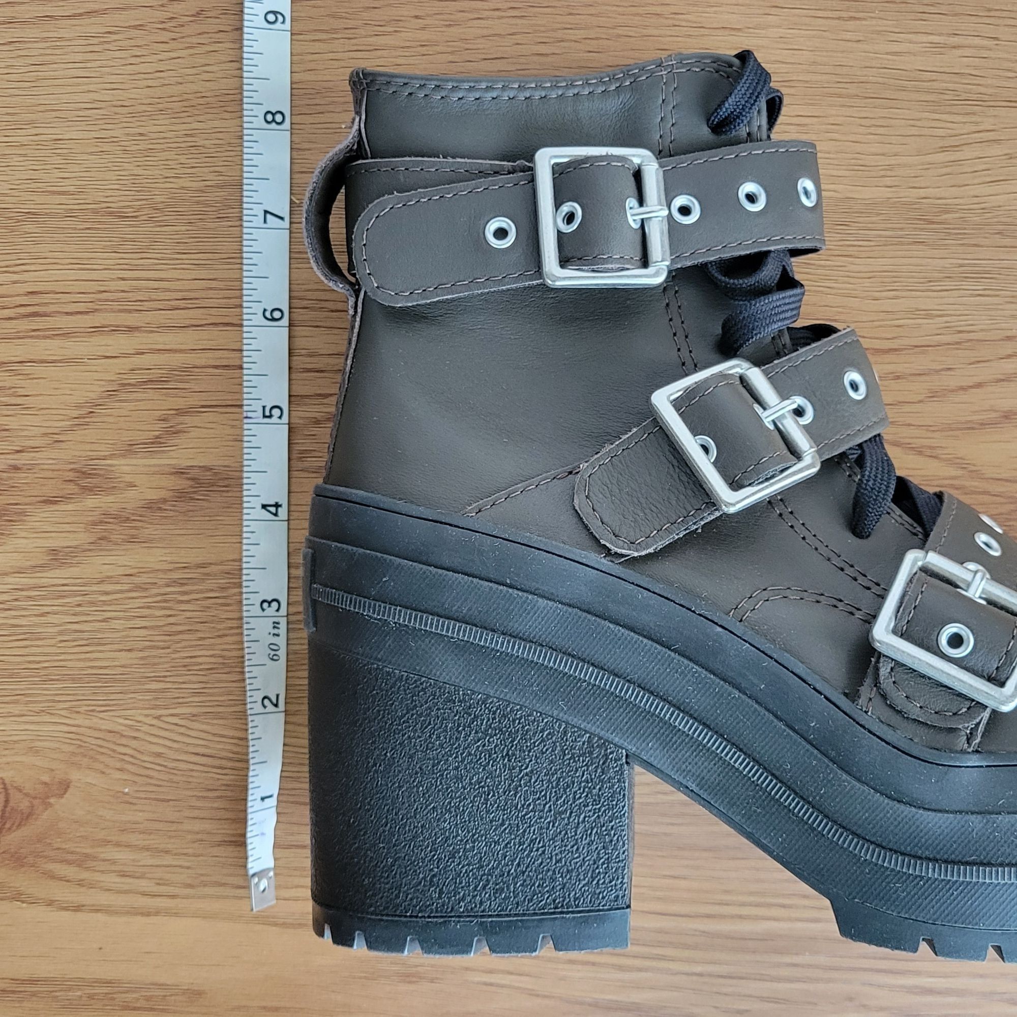 Converse ❤️Converse Chuck 70 De Luxe Heel Leather Buckles Womens Boot Size US 10.5 / IT 40.5 - 5 Thumbnail