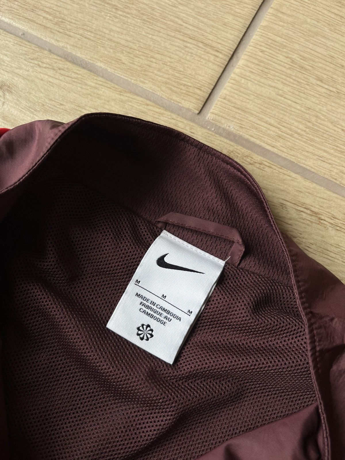 Nike Nike x Liverpool Lightweight Jacket Big Swoosh Men’s Size M Size US M / EU 48-50 / 2 - 8 Thumbnail