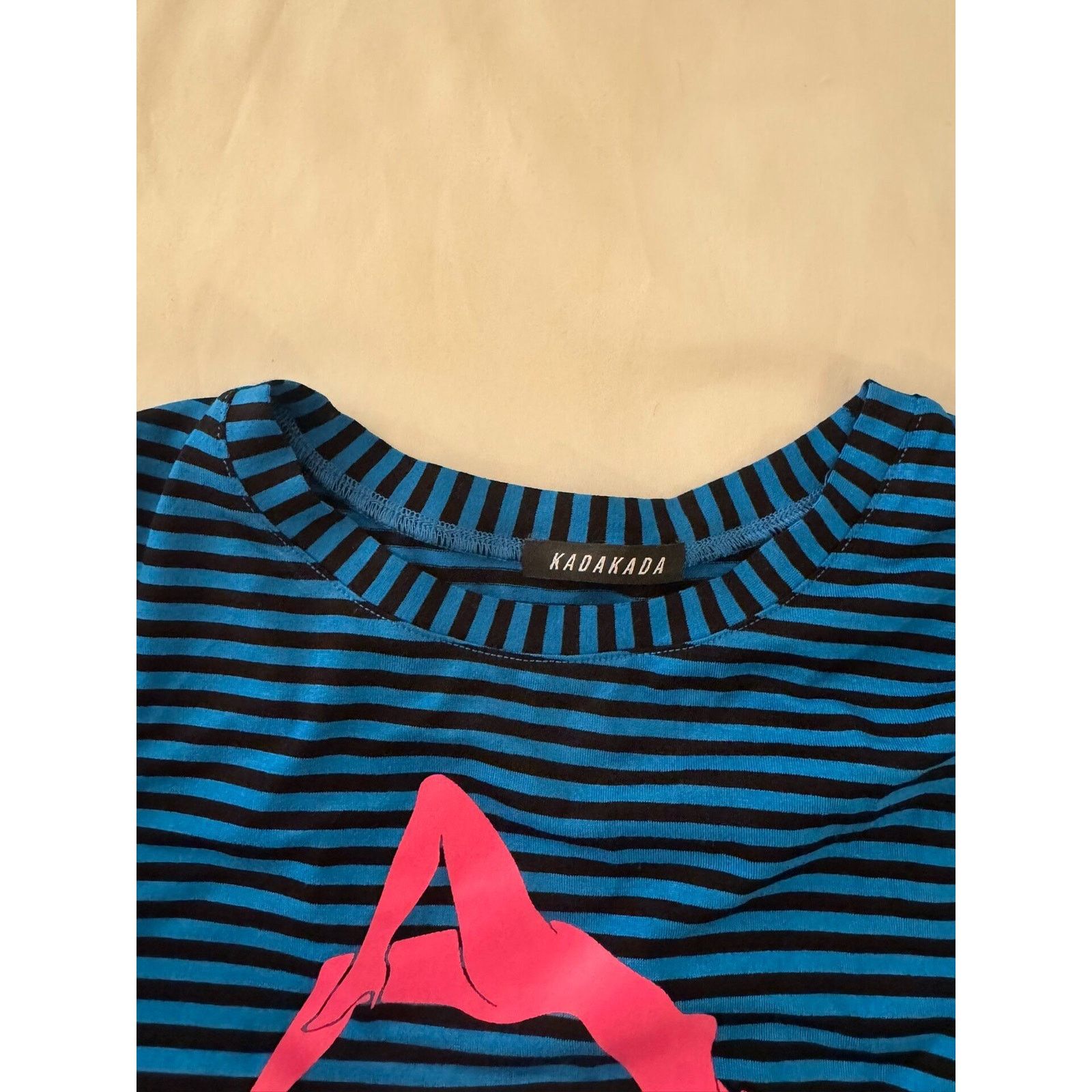 Japanese Brand Y2K Blue Striped Graphic Printed T-Shirt size Baby Tee Size US S / EU 44-46 / 1 - 4 Thumbnail
