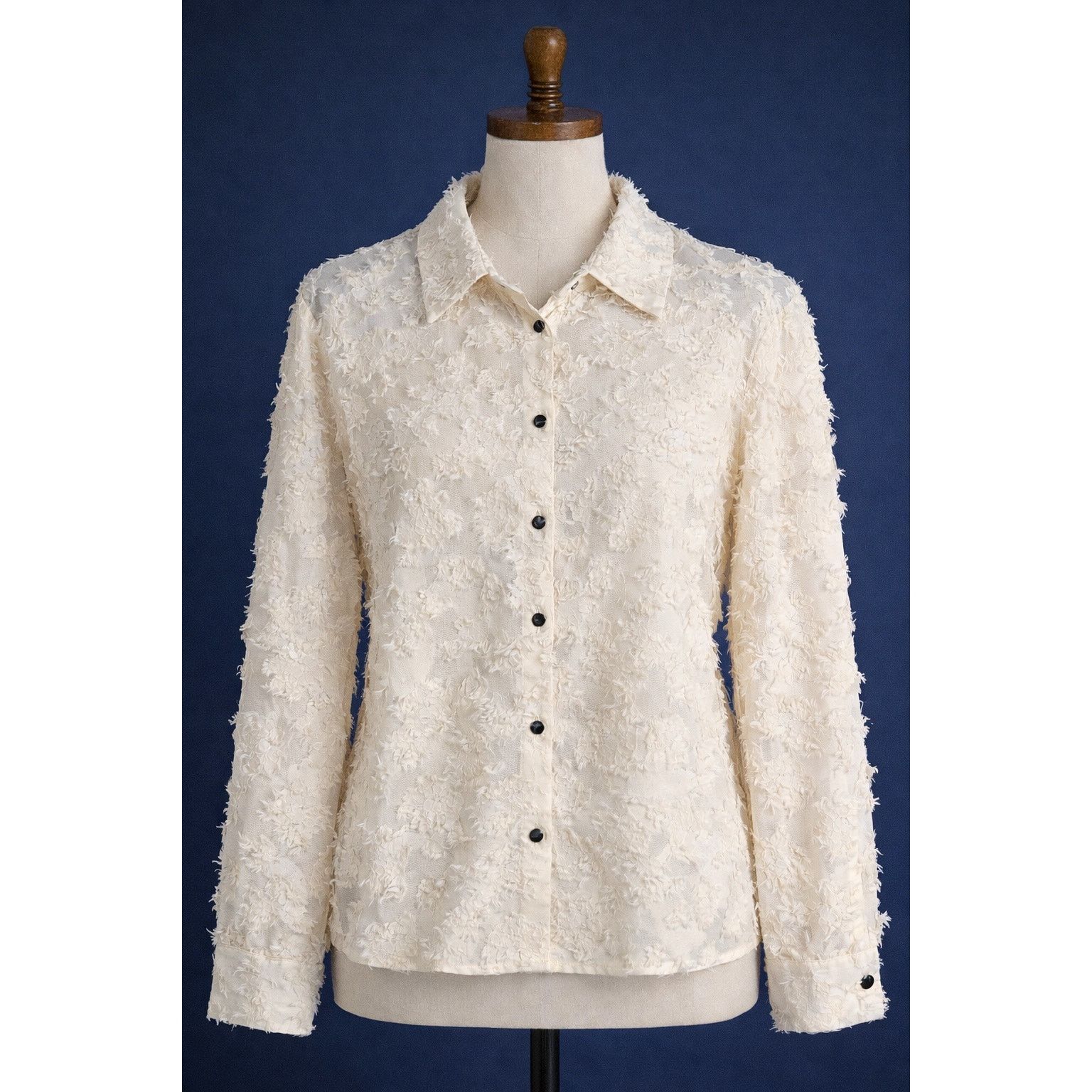 Zara ZARA Textured Floral Lace Blouse Sheer Button Up Cream SZ S Size S / US 4 / IT 40 - 1 Thumbnail
