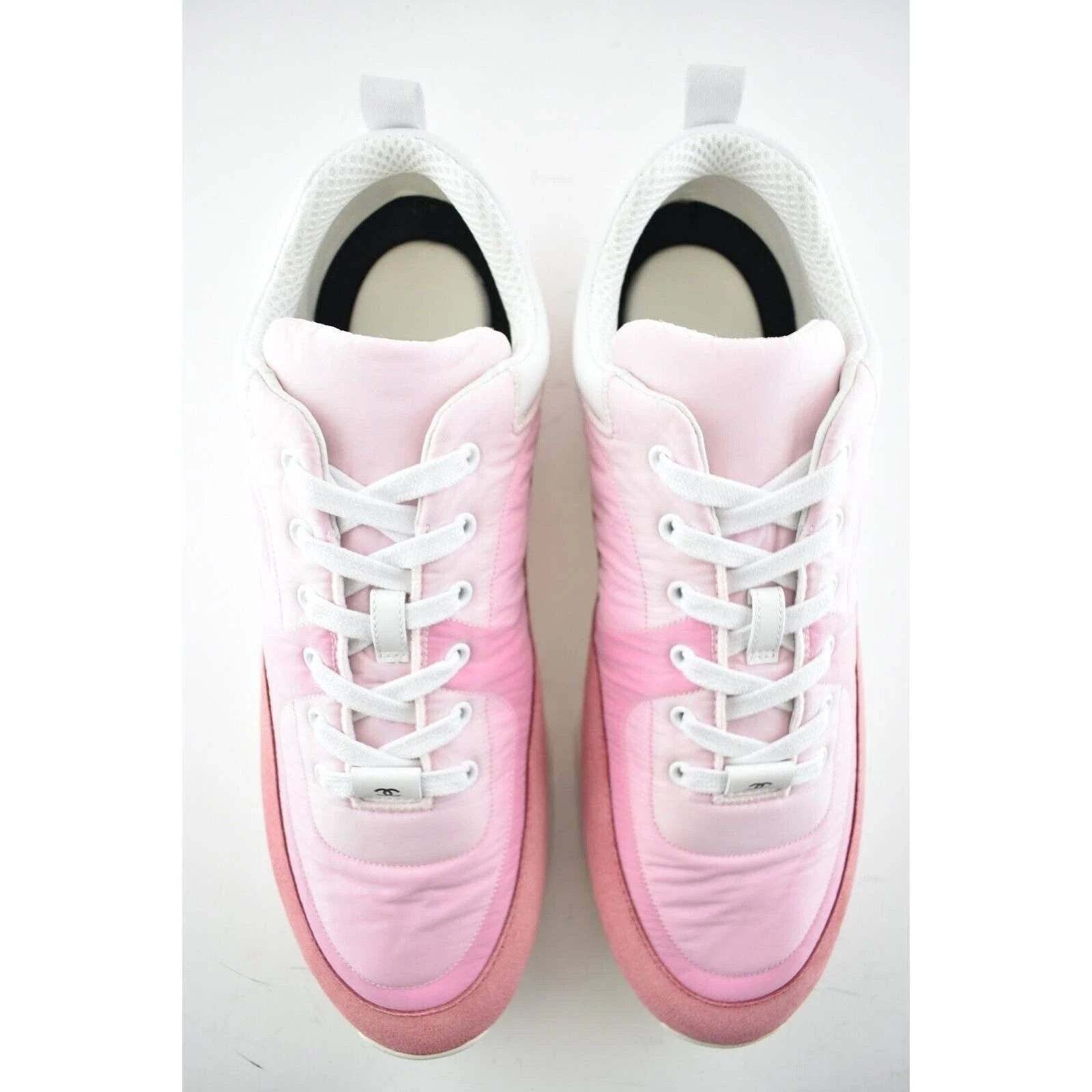 Chanel Chanel Mens 21C Pink Suede Leather CC Logo Lace Low Top Size US 10 / EU 43 - 7 Thumbnail