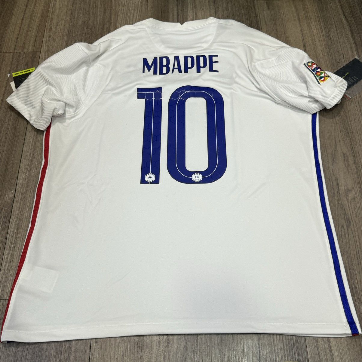 Nike France 20/21 away shirt #10 Mbappe (bnwt) Size US XL / EU 56 / 4 - 2 Thumbnail