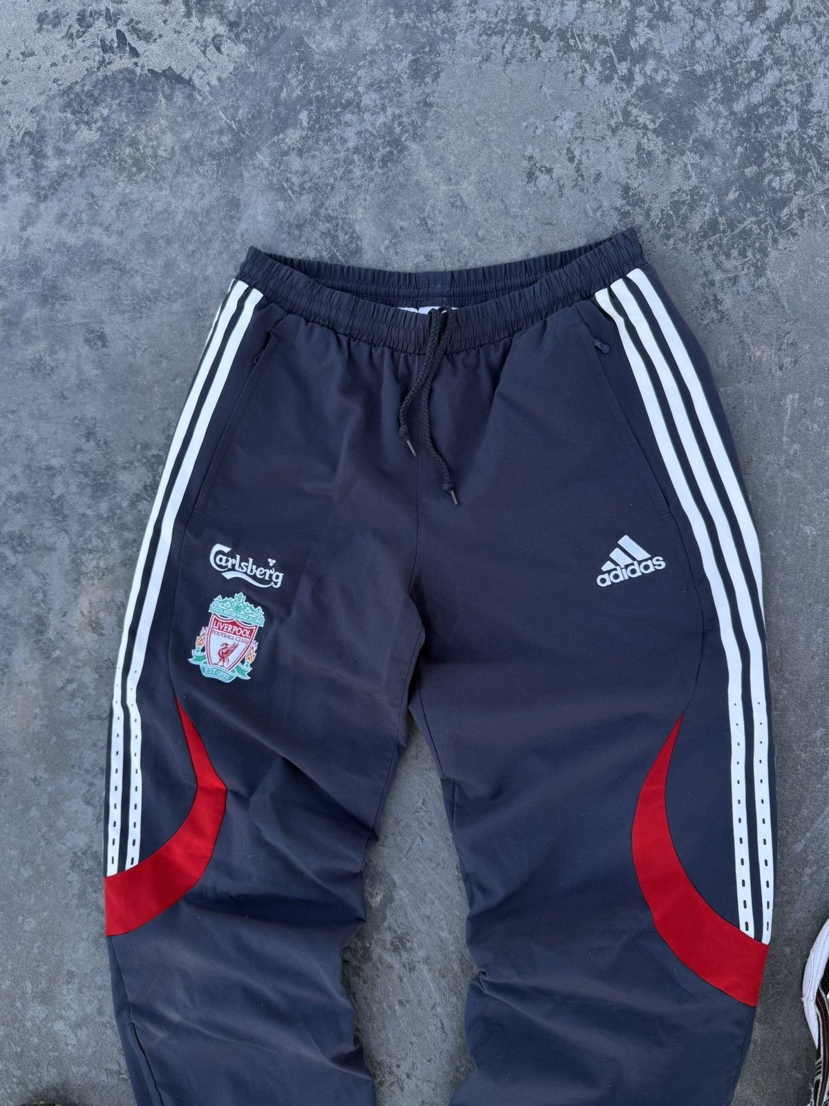 Adidas Vintage Adidas Liverpool Y2K Blokecore Track Soccer Pants Size US 32 / EU 48 - 4 Thumbnail