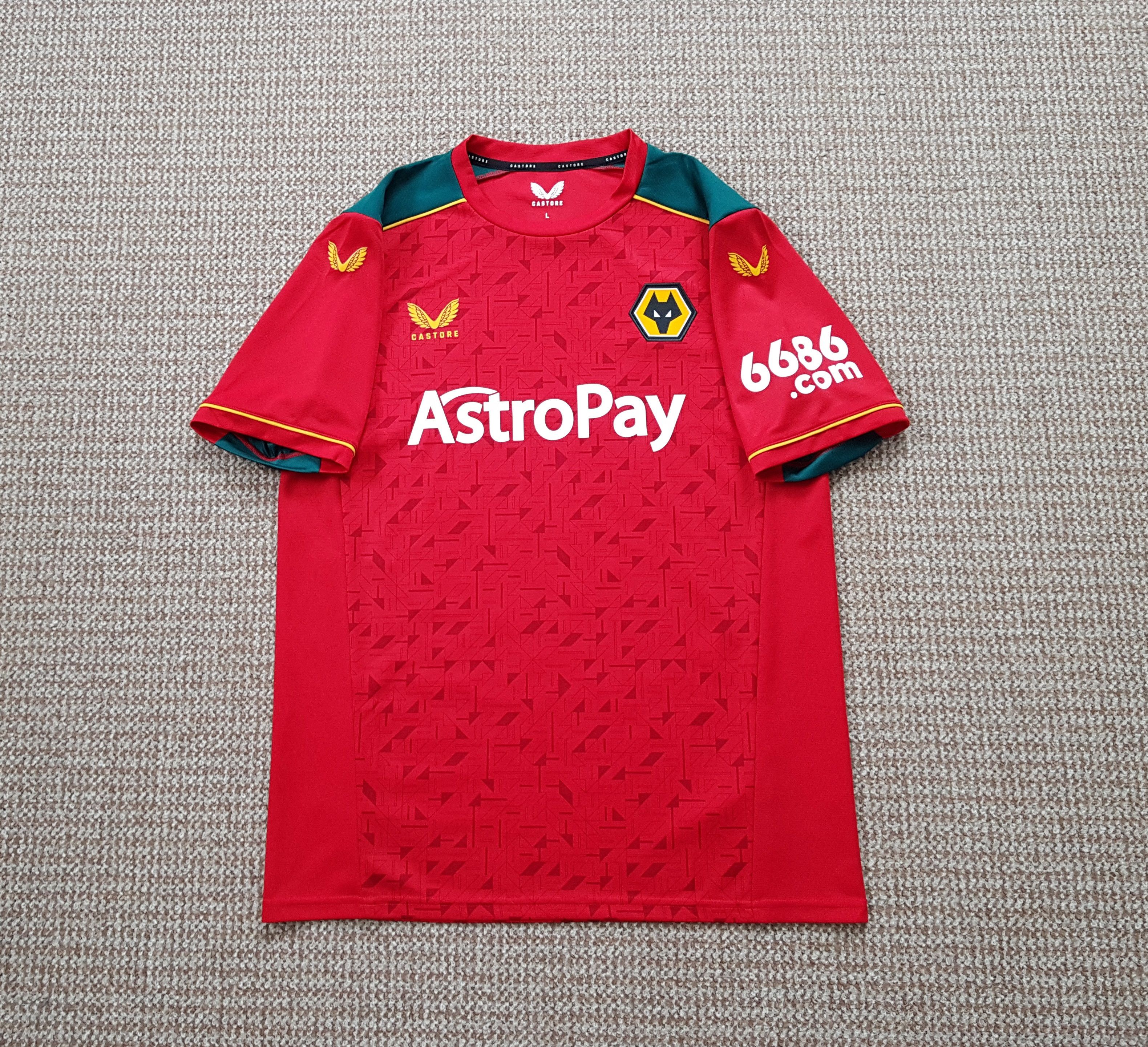 Castore Wolverhampton Away 2023/24 Jersey Soccer Shirt Castore sz L Size US L / EU 52-54 / 3 - 1 Thumbnail