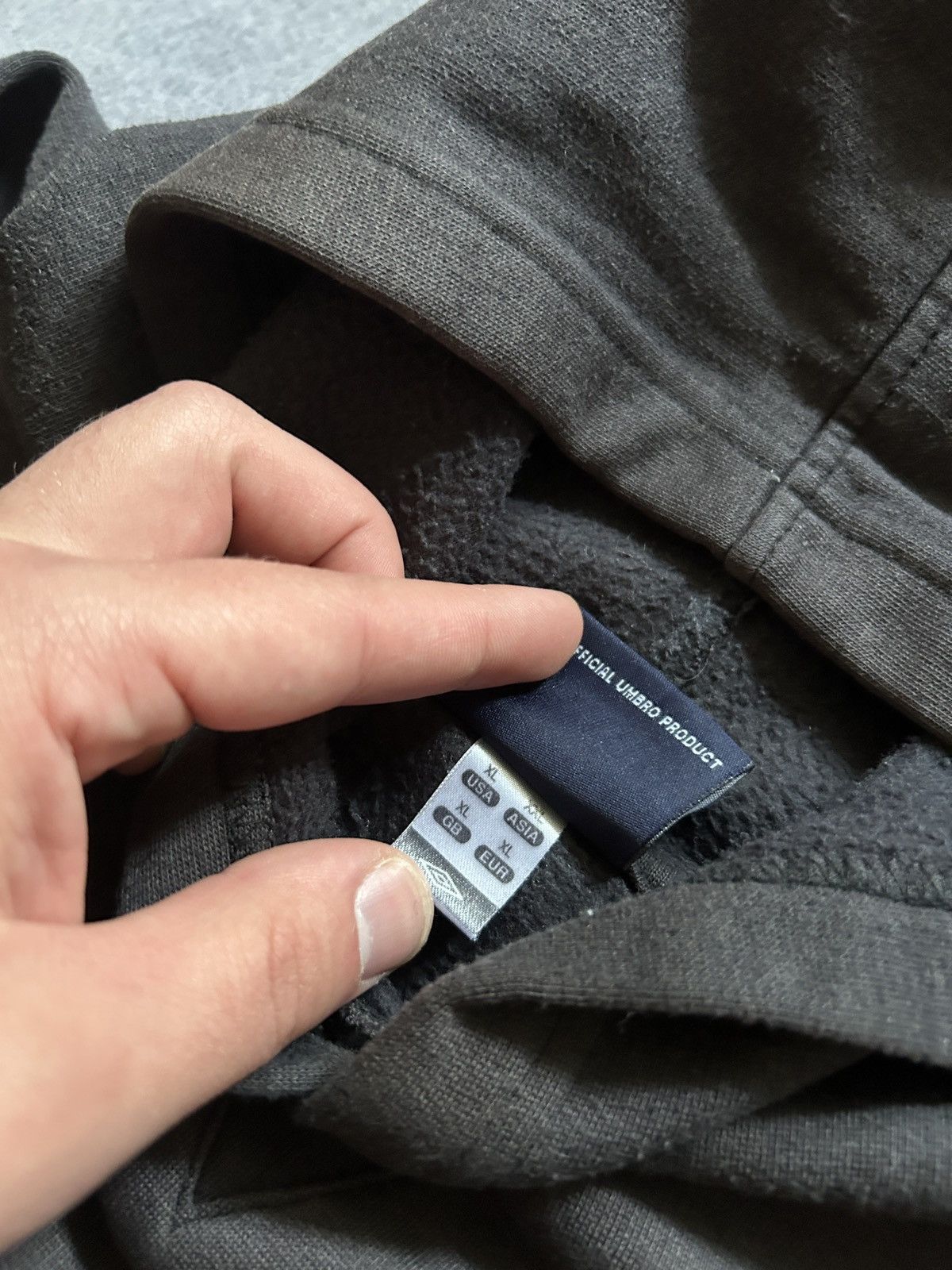 Umbro Vintage Umbro Faded balenciaga style-oversized hoodies Size US M / EU 48-50 / 2 - 4 Thumbnail