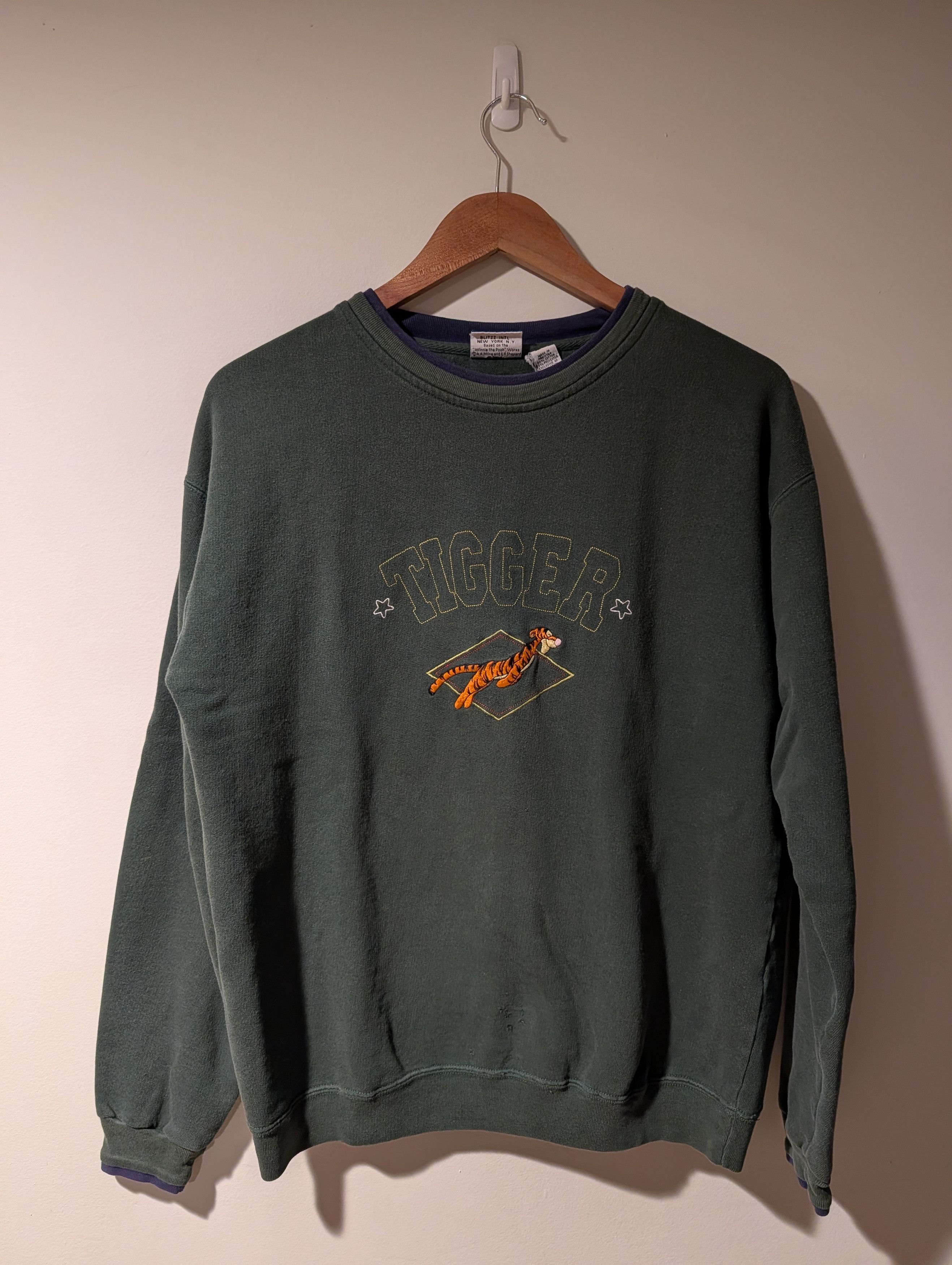 Disney Vintage Winnie The Pooh Sweatshirt Tigger Crewneck Sweater Size US M / EU 48-50 / 2 - 1 Thumbnail