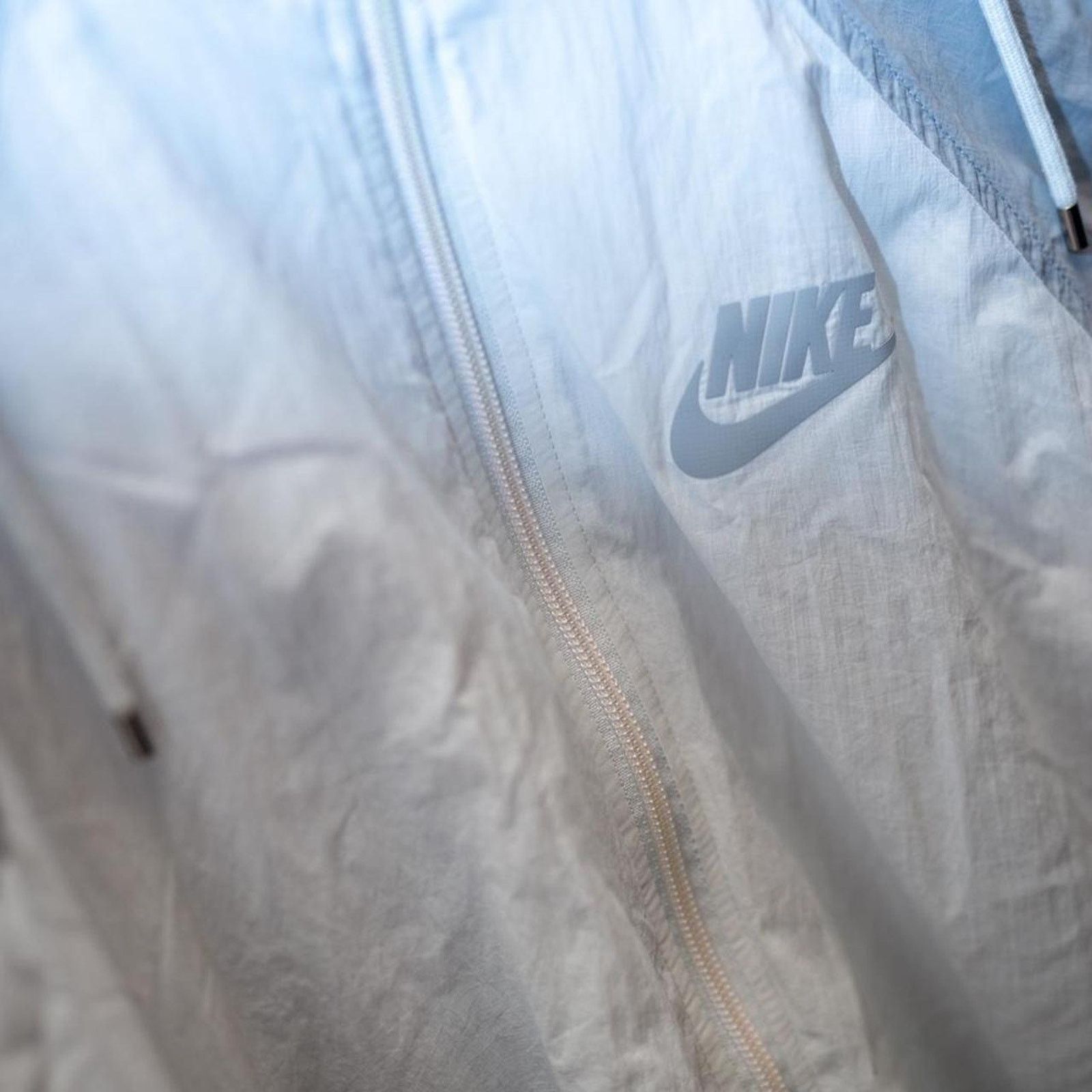 Nike Nike dept of nike archives jacket Size US L / EU 52-54 / 3 - 3 Thumbnail