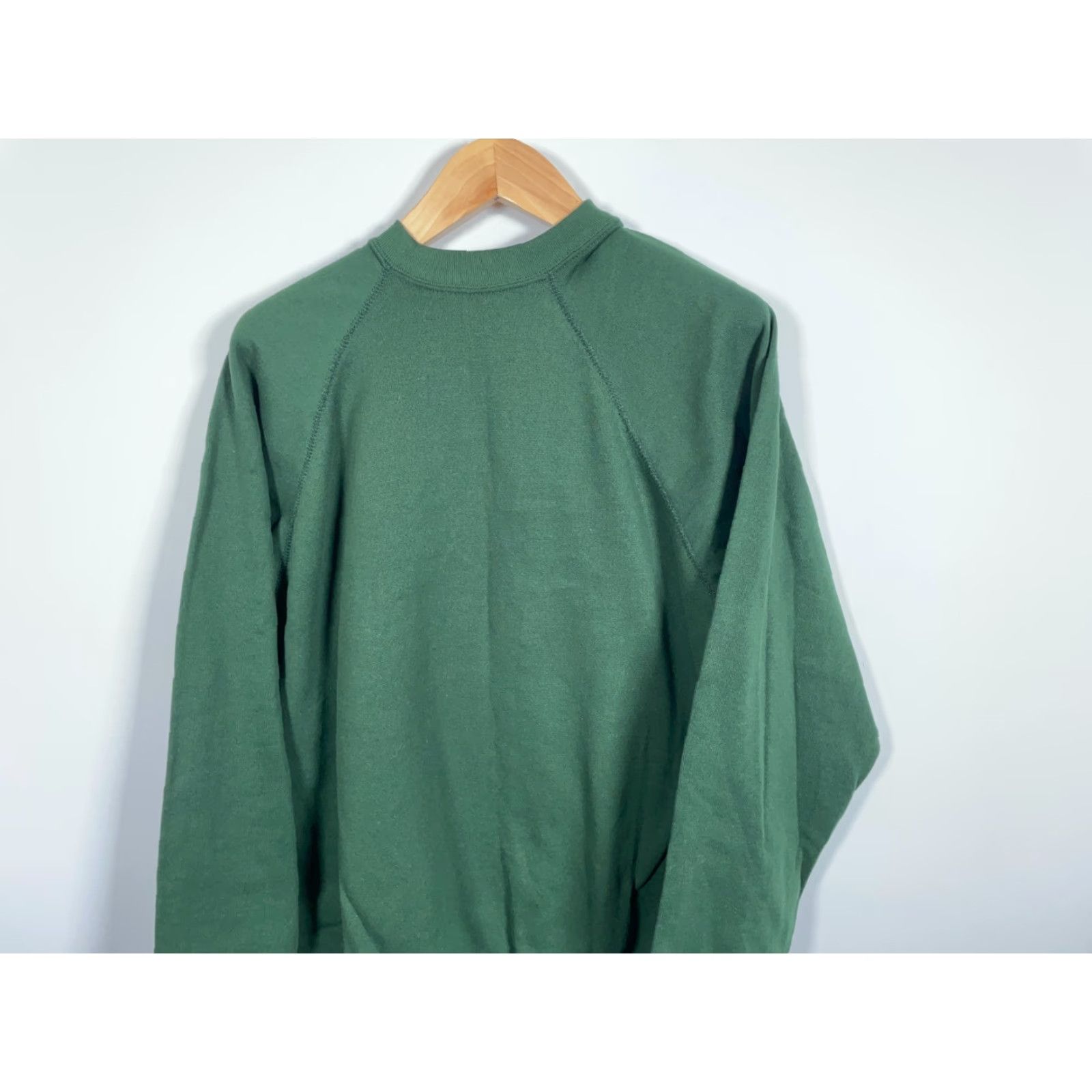 Tultex VINTAGE Tultex Sweatshirt Men’s XL Large Green Raglan Sleeves Solid Blank 90s Retro Crew Neck Pullover Adults Regular Size US L / EU 52-54 / 3 - 4 Thumbnail