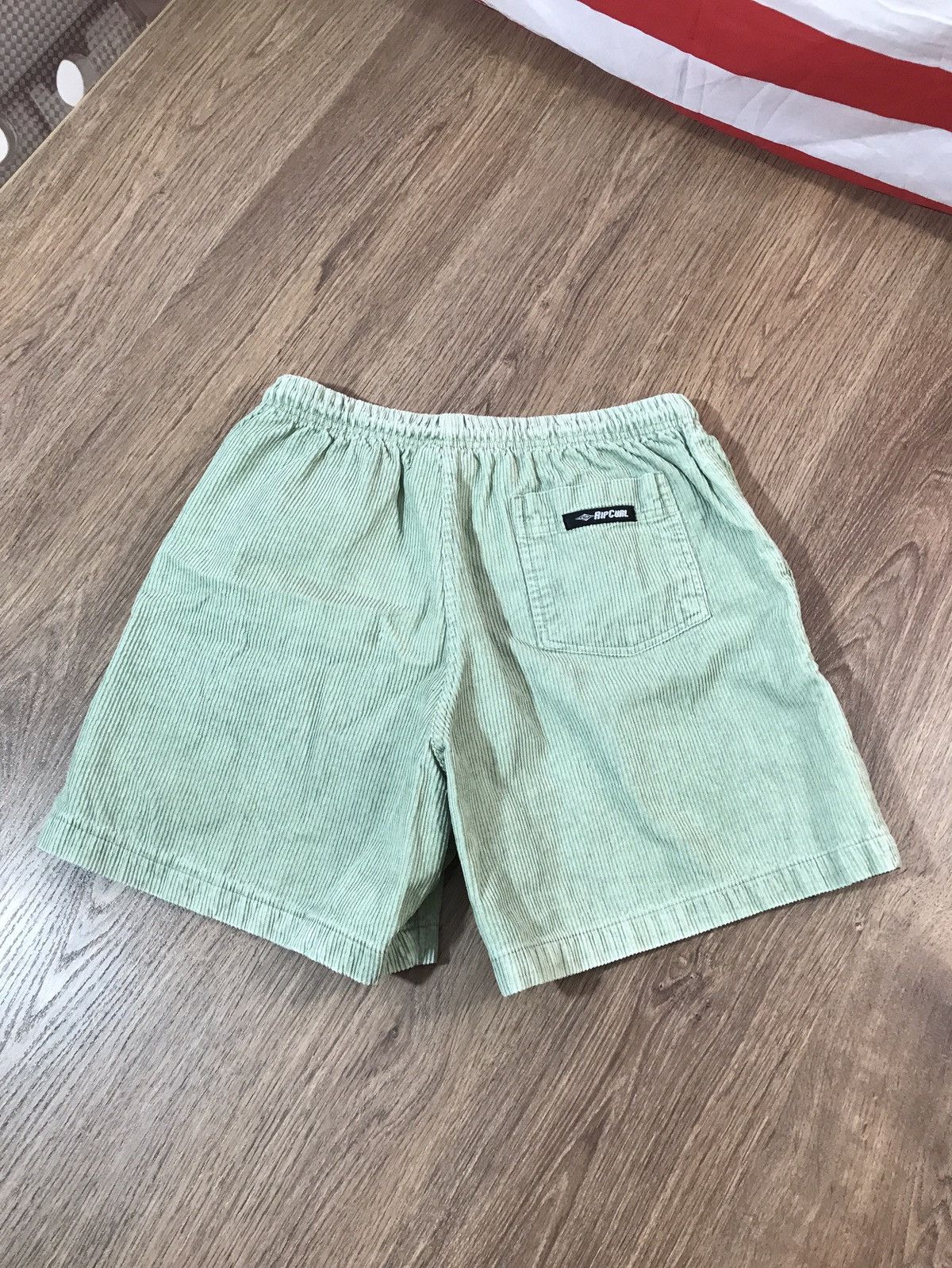 Rip Curl × Vintage Vintage Rip Curl velvet shorts size XL Size US 36 / EU 52 - 7 Thumbnail