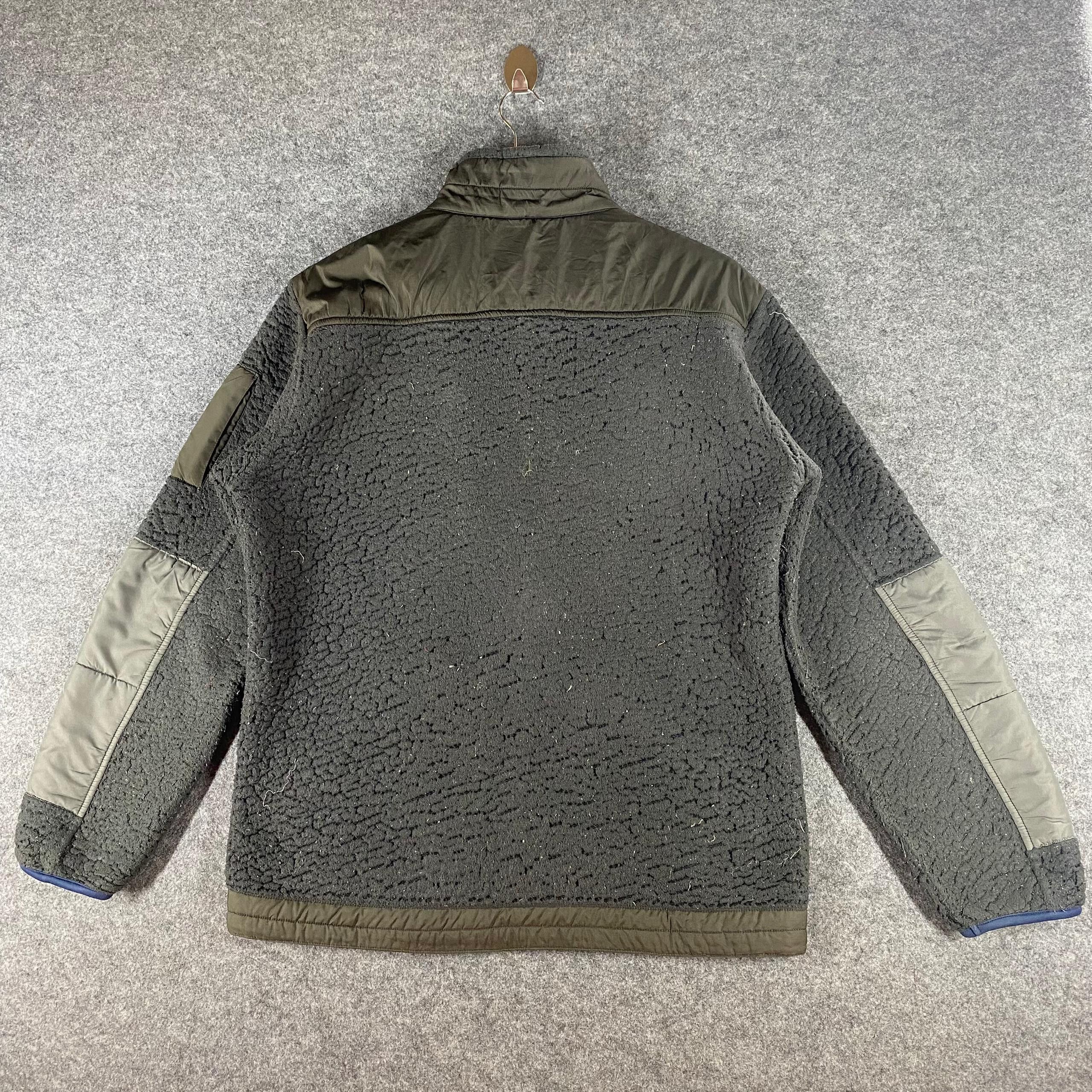 Undercover Undercover x Uniqlo Fleece Jacket Size US L / EU 52-54 / 3 - 7 Thumbnail