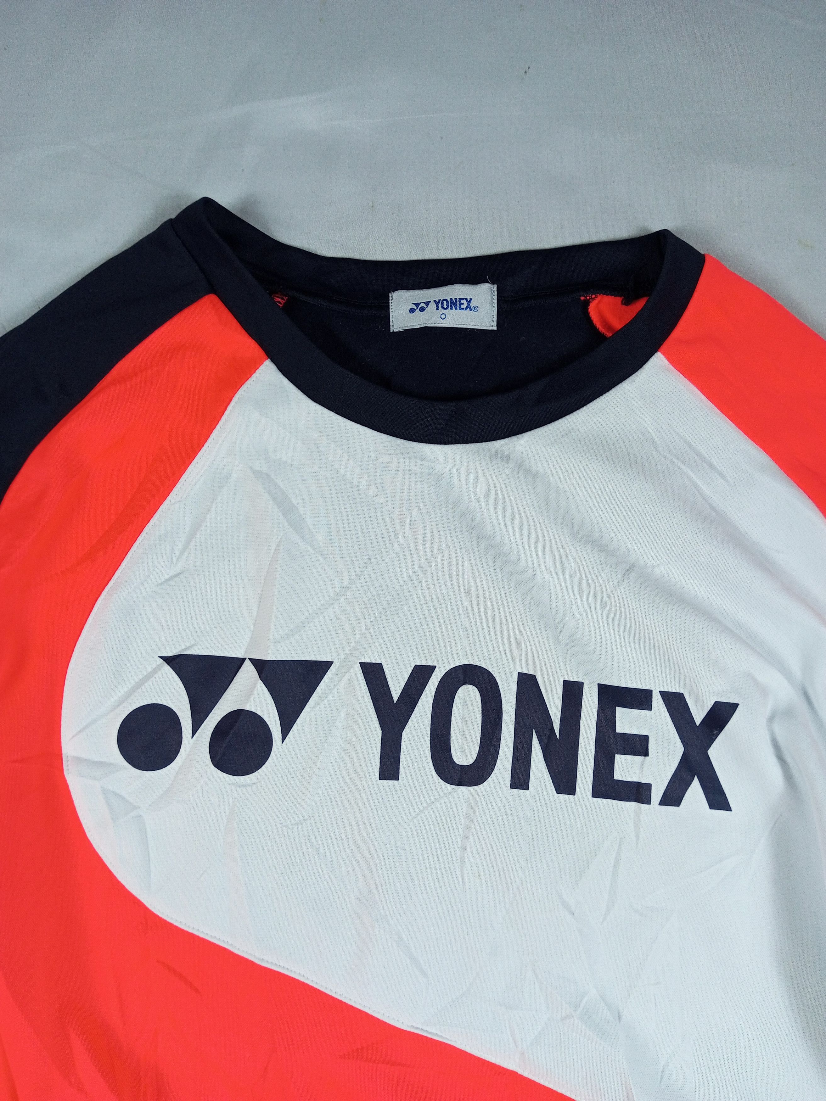 Japanese Brand YONEX HEAT CAPSULE LONG SLEEVE POLYESTER T SHIRT Size US M / EU 48-50 / 2 - 4 Thumbnail