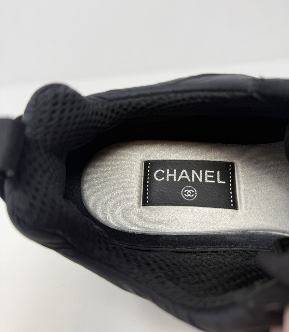 Chanel Chanel CC Low Top Nylon Sneaker Size US 9 / EU 42 - 8 Thumbnail