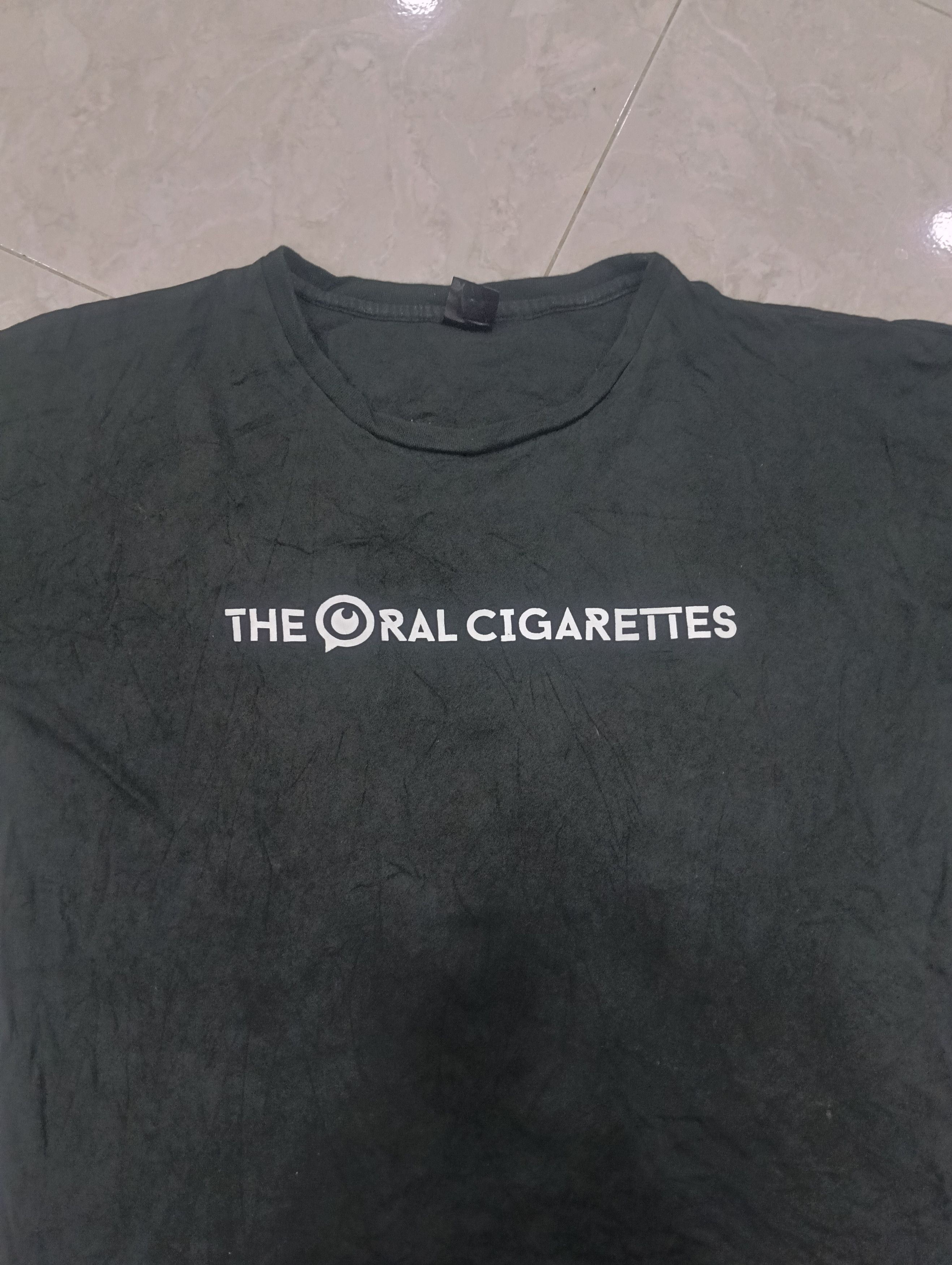 Band Tees The Oral Cigarettes Japan Tour Size US L / EU 52-54 / 3 - 4 Thumbnail