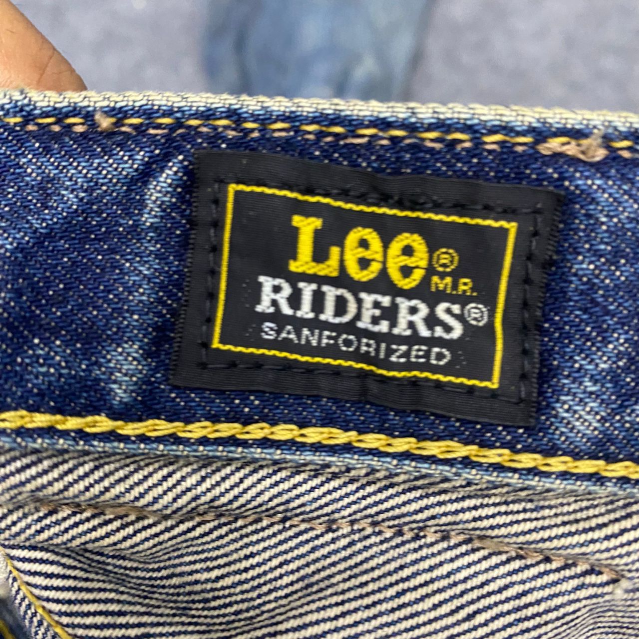 If Six Was Nine 💥Best Offer💥Vintage 90s Lee Riders Distressed Denim Size US 32 / EU 48 - 16 Thumbnail