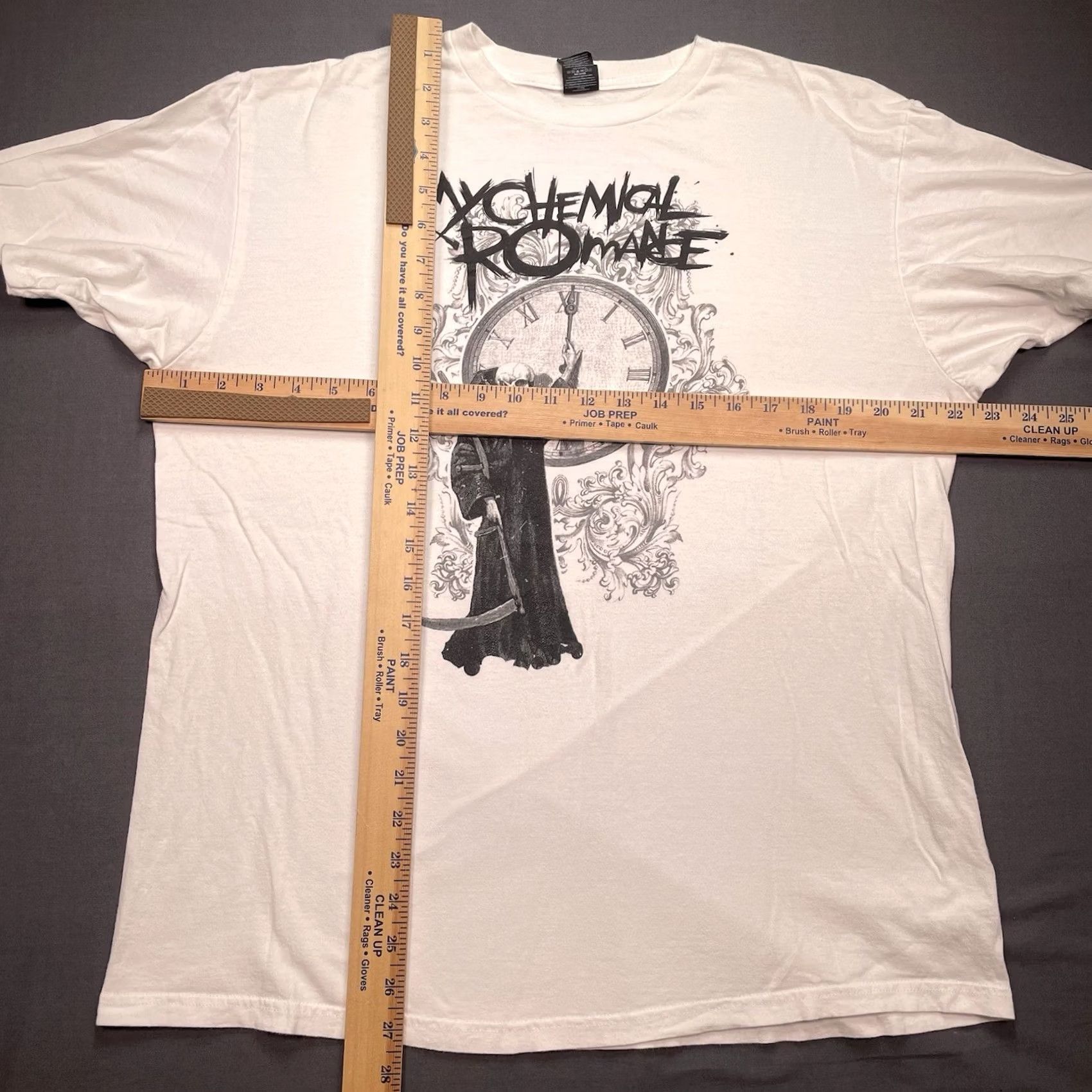 Hot Topic My Chemical Romance Shirt XL White Men Short Sleeve Crew Neck Rock Skeleton Clock Emo Gerard Way Size US XL / EU 56 / 4 - 5 Thumbnail