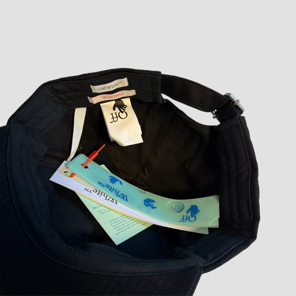 Off-White Off-White Bookish OW Baseball Cap Size ONE SIZE - 8 Thumbnail