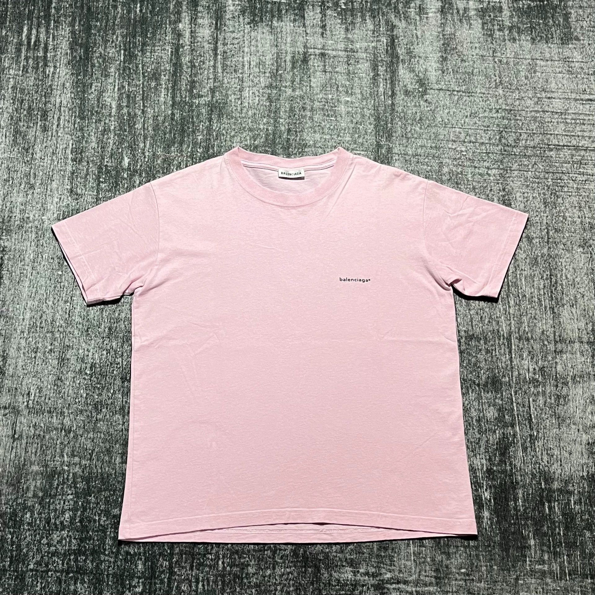 Balenciaga Balenciaga Pink Basic Small Logo Short Sleeve T-shirt Size US L / EU 52-54 / 3 - 1 Thumbnail