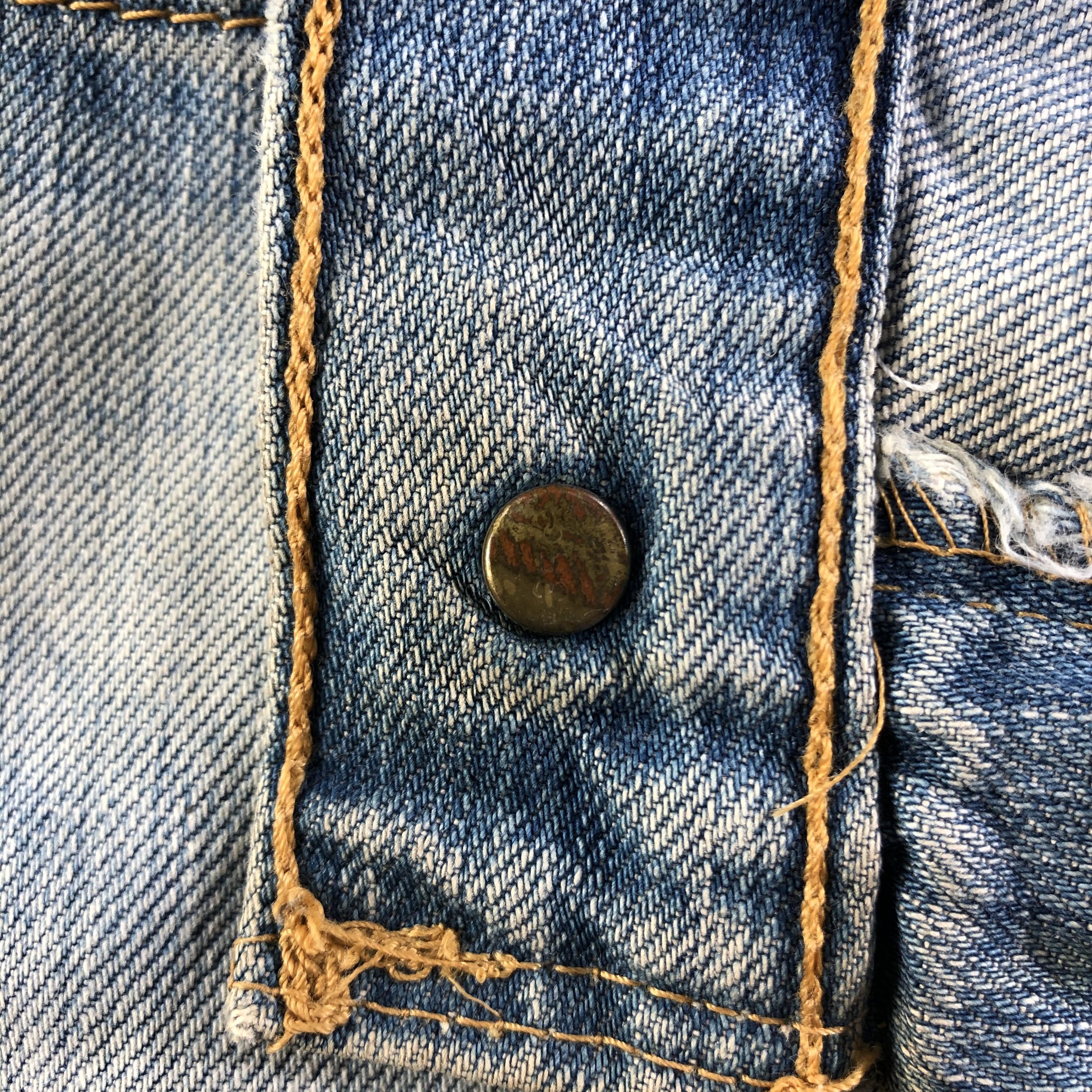 Levi's × Vintage Vintage 90s Blue Wash Levis 501 Jeans-JM3337 Size US 31 - 9 Thumbnail