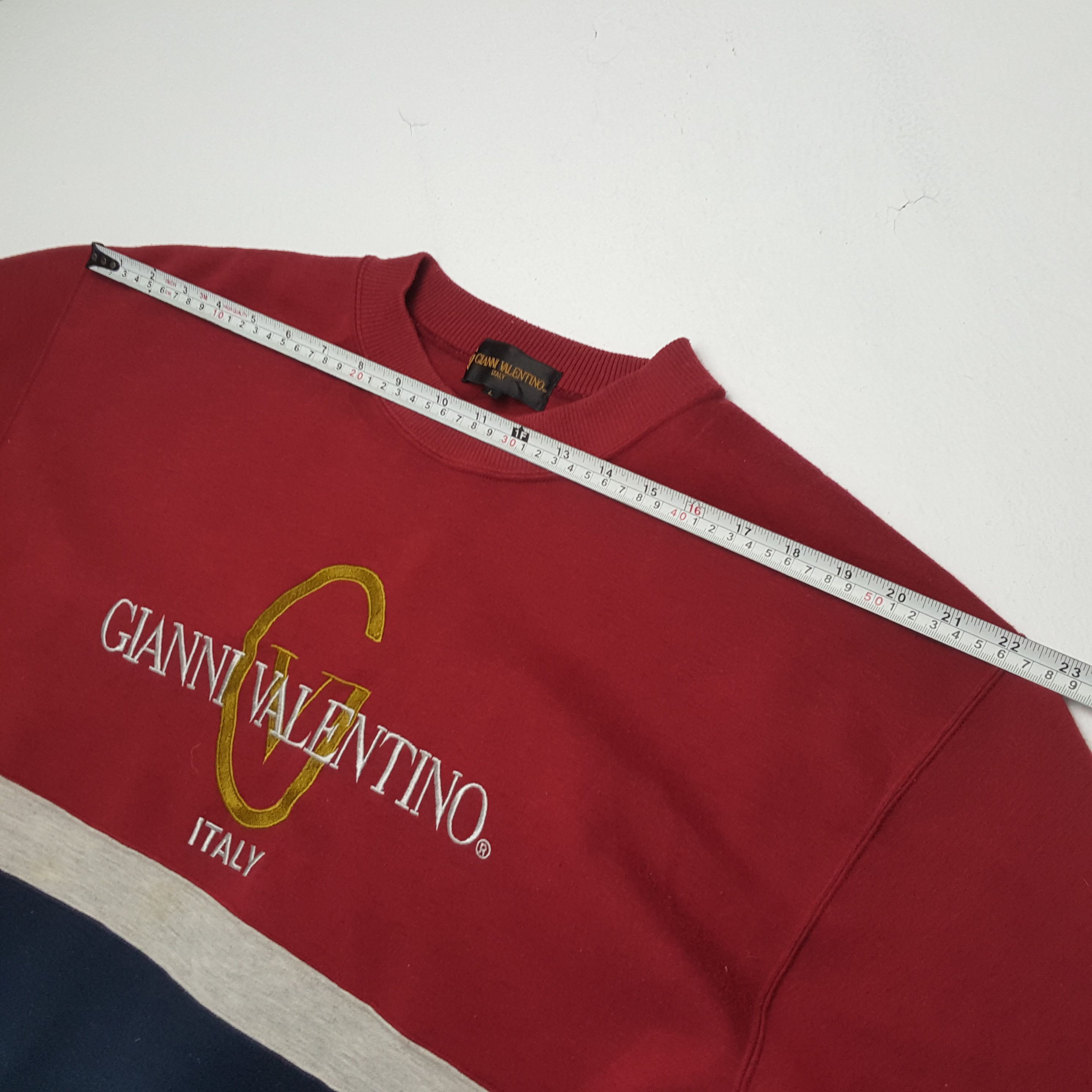 Vintage GIANNI VALENTINO ITALY Center Design Sweatshirt Size US L / EU 52-54 / 3 - 4 Thumbnail