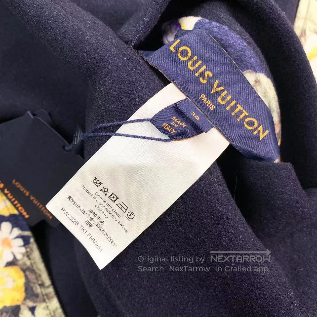 Louis Vuitton Louis Vuitton Show off a wool coat on both sides| Size XS / US 0-2 / IT 36-38 - 6 Thumbnail