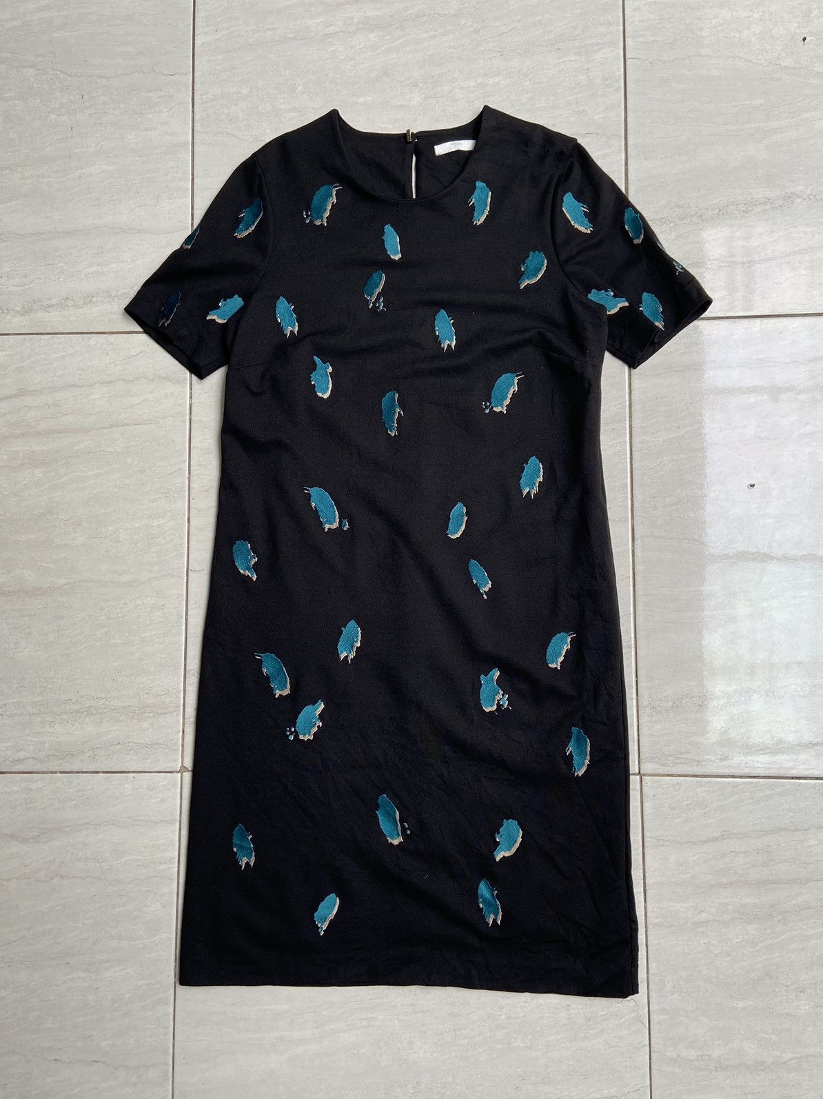 Hugo Boss HUGO BOSS Motive Midi Dress Size XS / US 0-2 / IT 36-38 - 12 Thumbnail