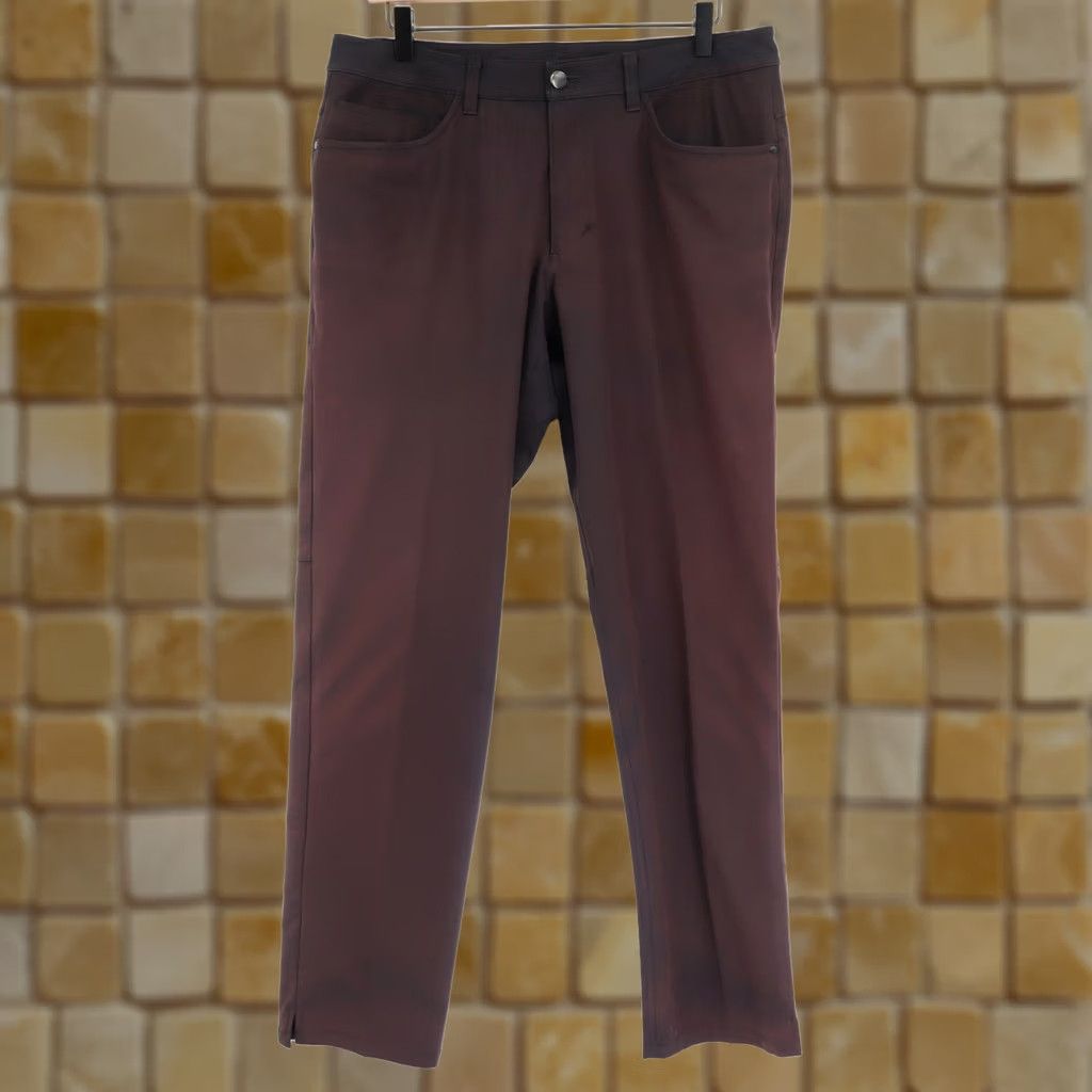 Lululemon Lululemon Pants Men's ABC Pant 32" Inseam Black Chino Slimming Stretch 5-Pocket Logo Zipper Size US 32 / EU 48 - 1 Thumbnail