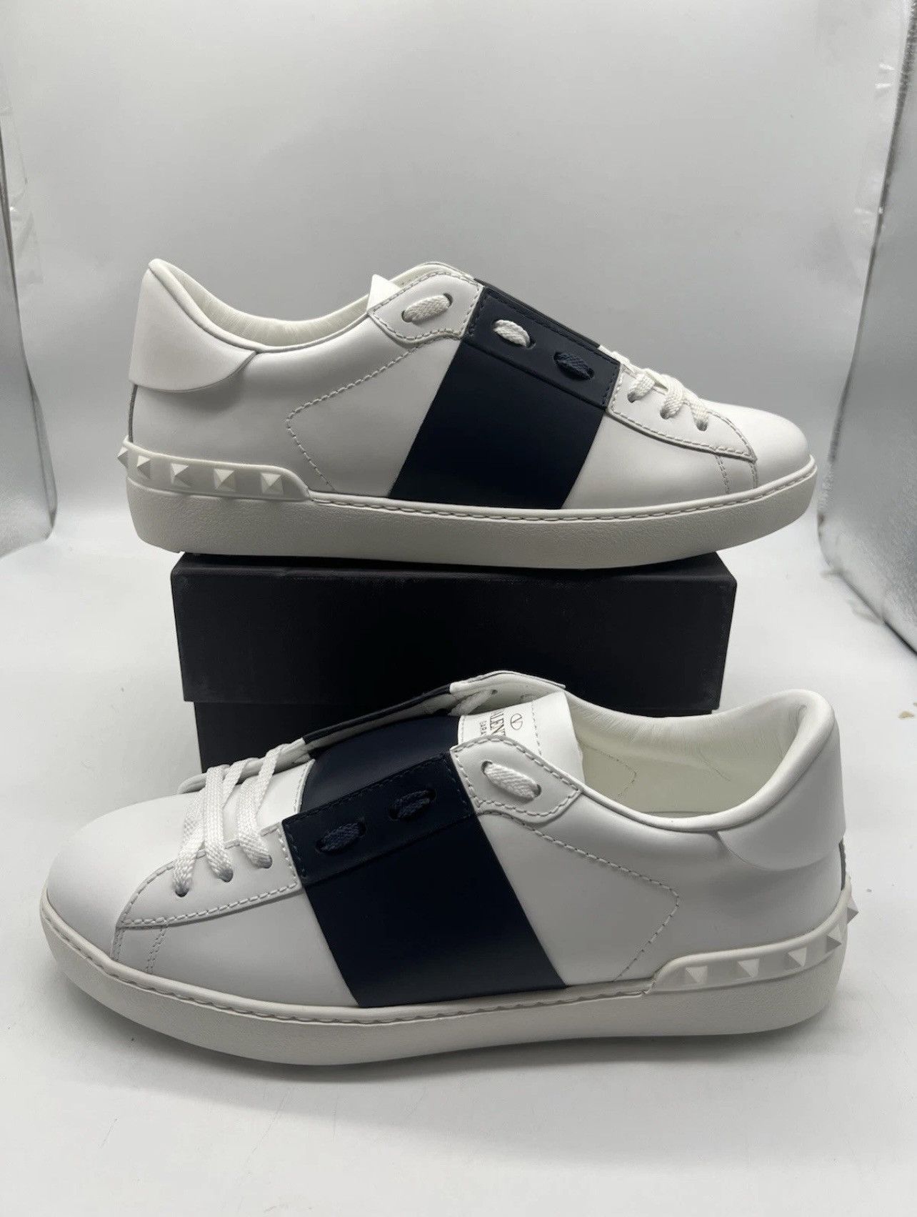 Valentino Valentino Open Walk Men’s Size Eu 40 RRP $650 Size US 7 / EU 40 - 1 Thumbnail