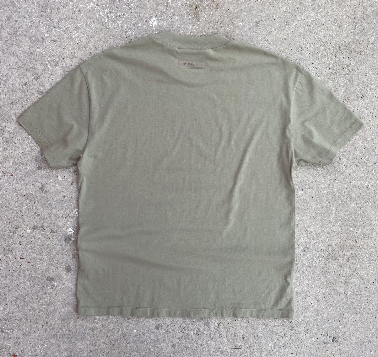 Essentials × Fear of God Fear Of God Essentials T-Shirt Egg Shell (FW22) Size US M / EU 48-50 / 2 - 2 Thumbnail