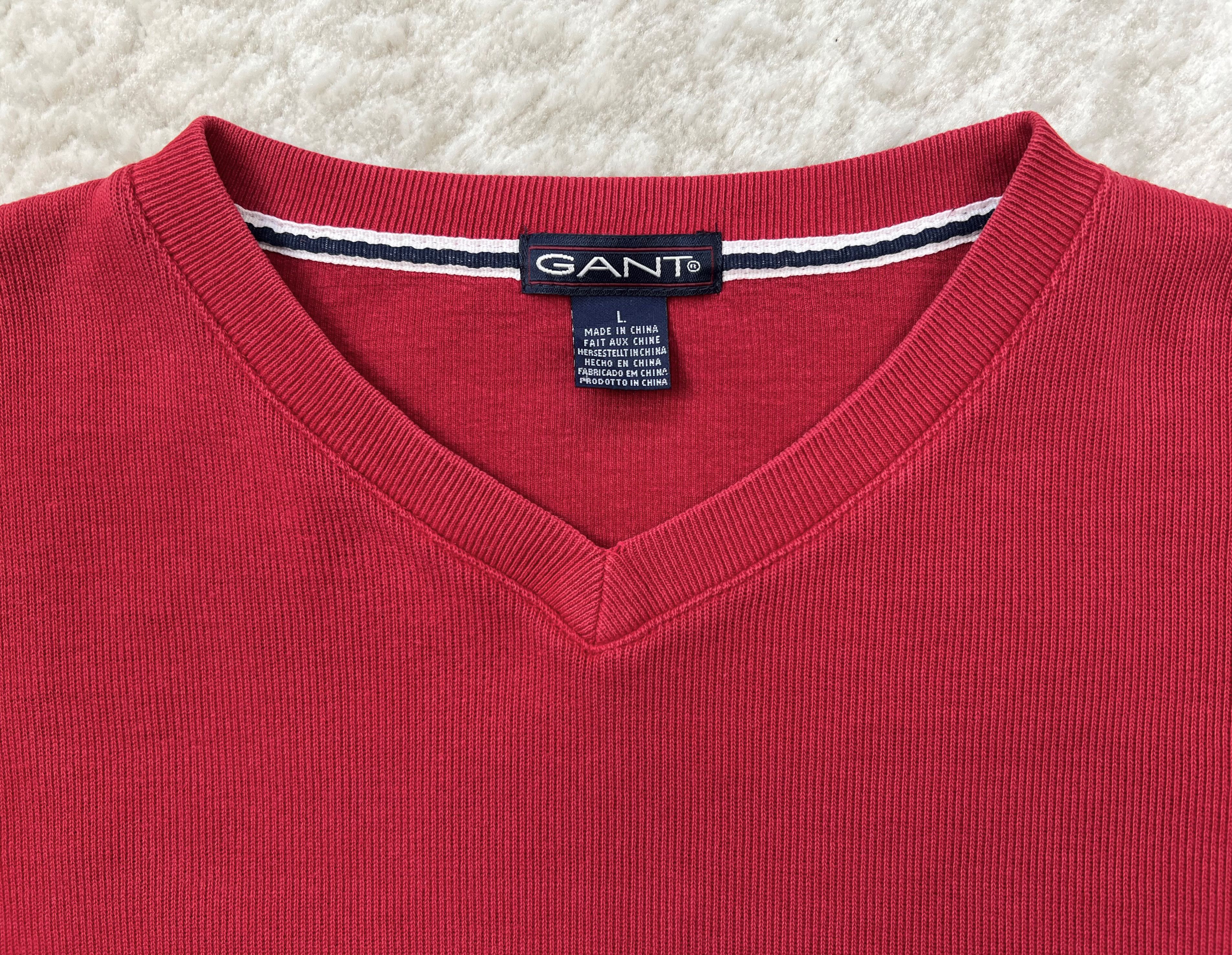 Gant × Vintage Vintage GANT V-Neck Cotton Sweater Red – 2000s – Size L Size US L / EU 52-54 / 3 - 3 Thumbnail