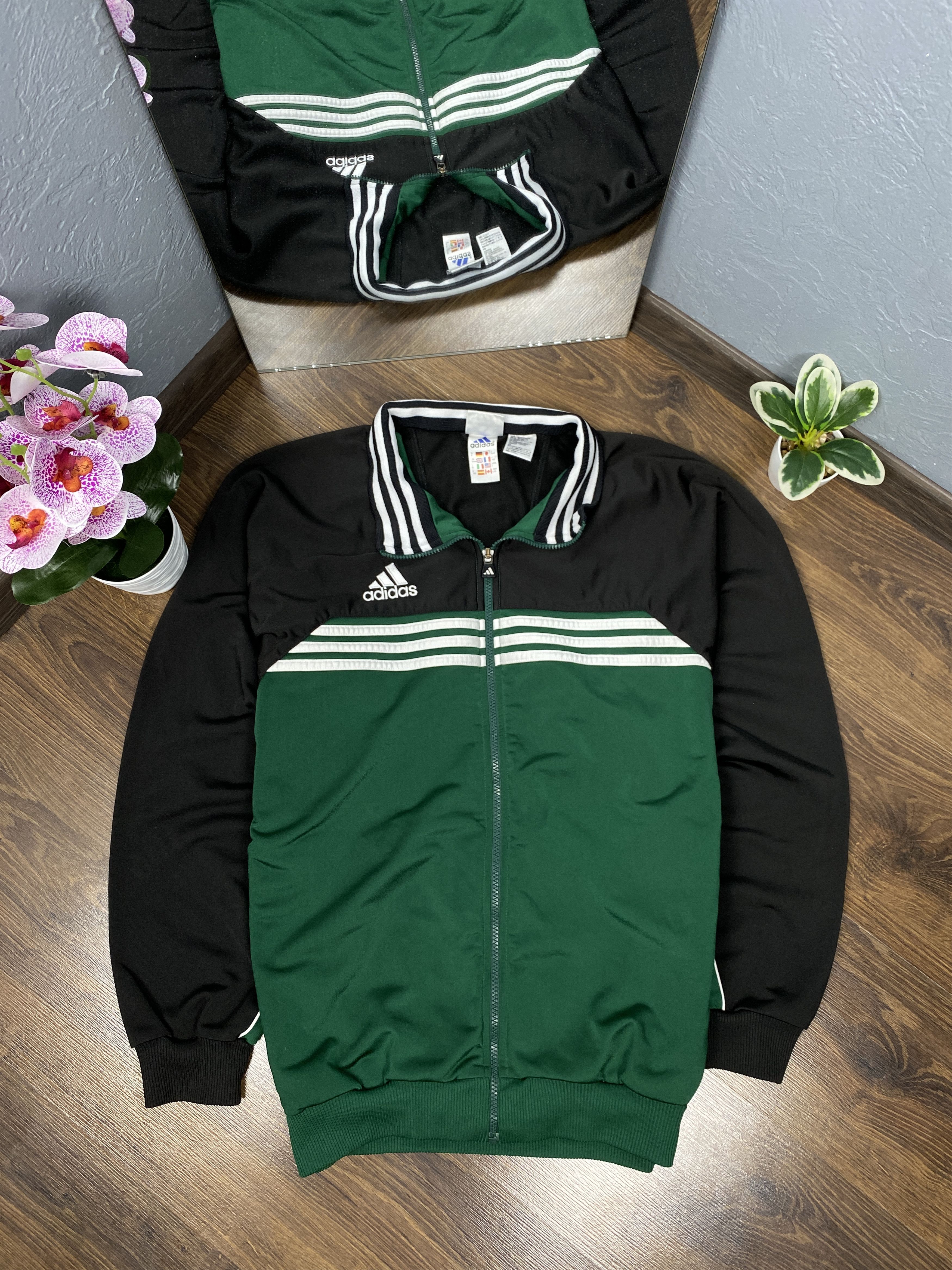Adidas Adidas vintage oversized track top jacket y2k Size US L / EU 52-54 / 3 - 1 Thumbnail